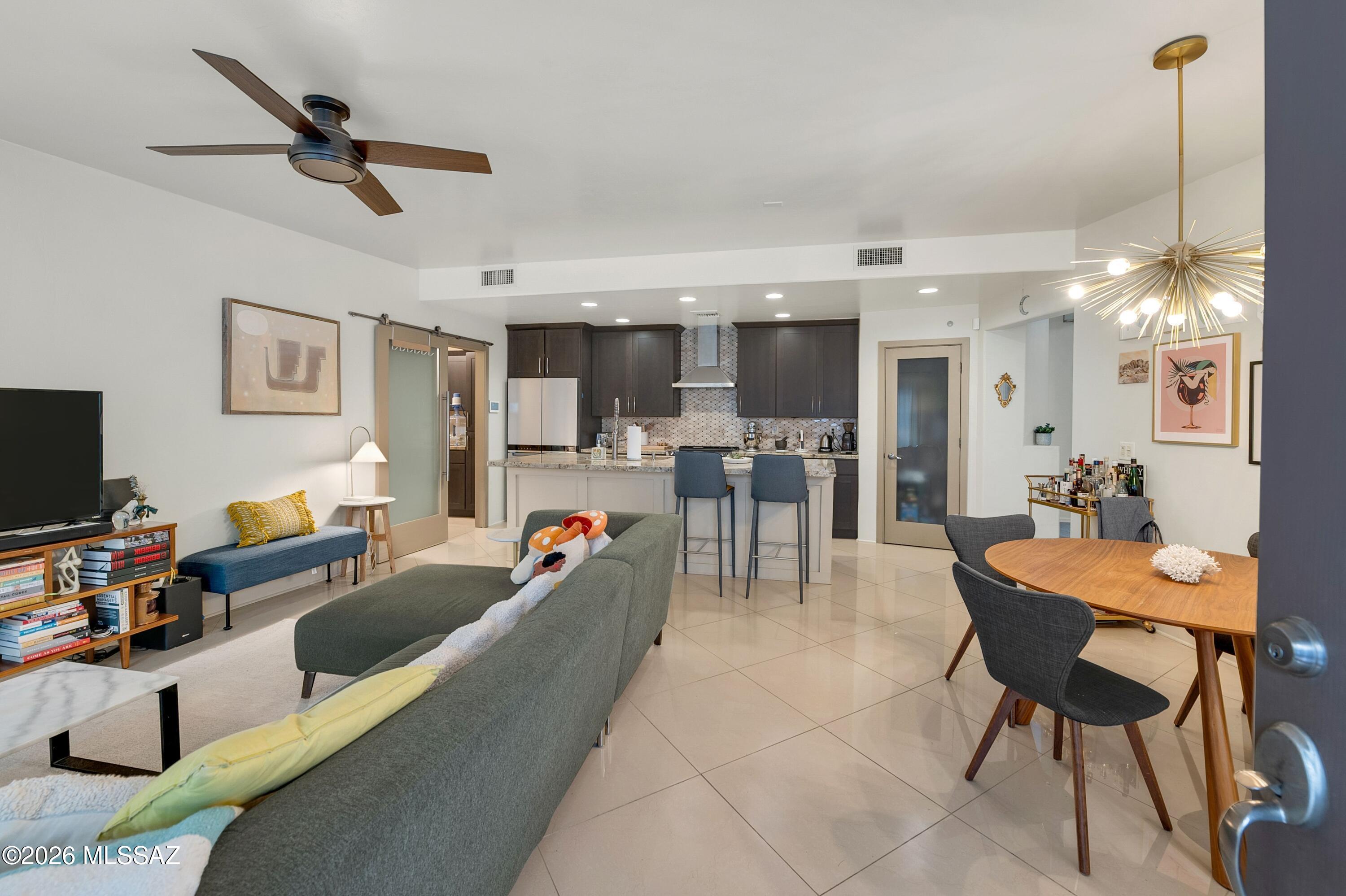 2465 N Silver Mosaic Drive