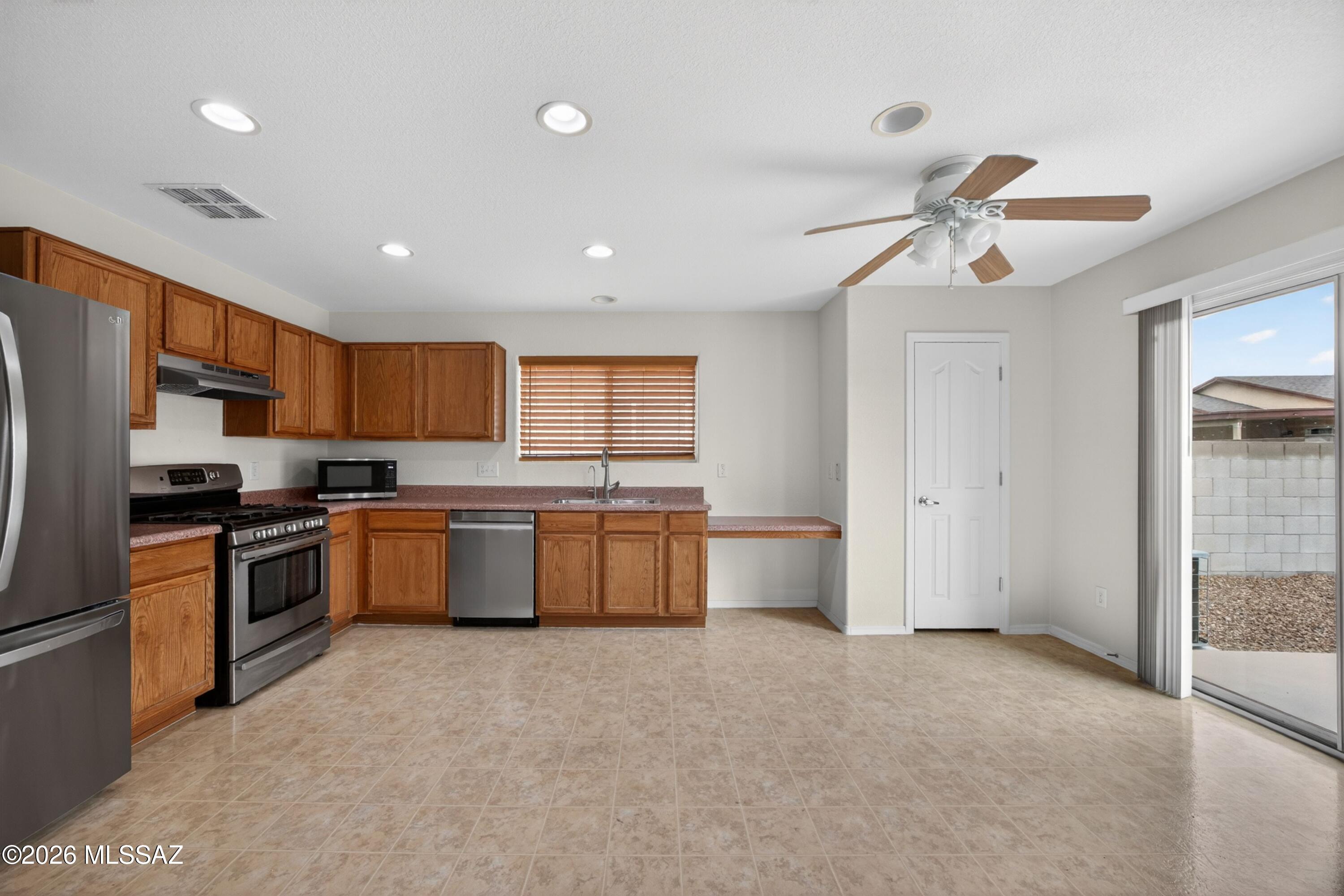 3757 E Desert Walk Lane