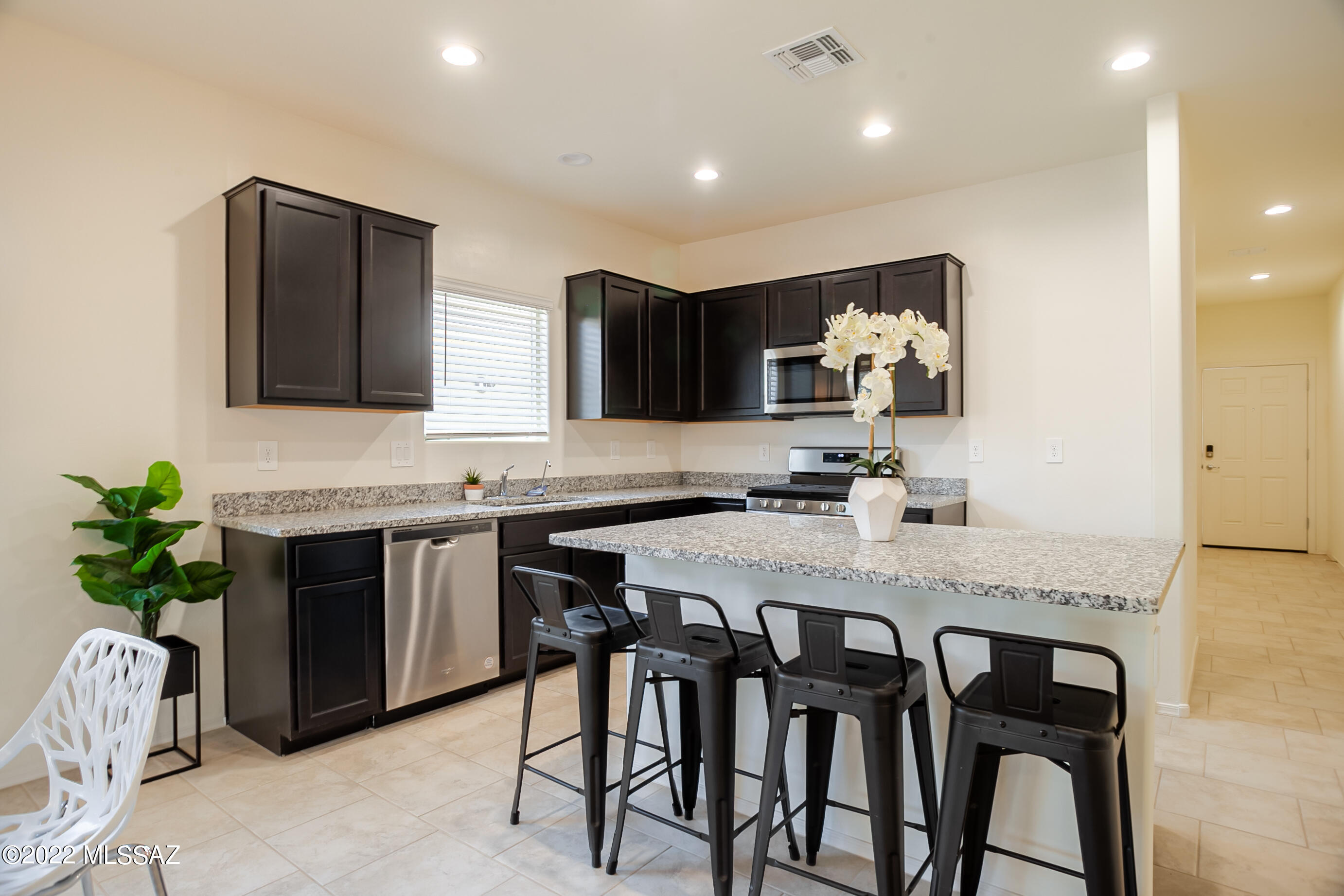 Saguaro Bloom SQ20180540069 - Residential