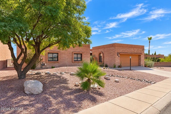5520 N VIA VELAZQUEZ, TUCSON, AZ 85750 - Image f7e7b168b233bcbd8ca6dd684bd1812c/952582337