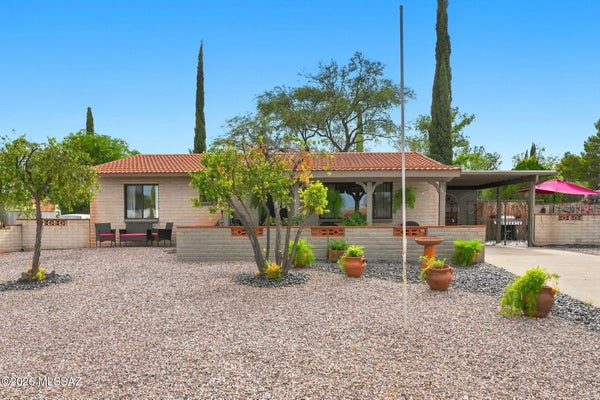 942 S ABREGO DR, GREEN VALLEY, AZ 85614 - Image f7ed8e9dff7dcc85840a9b652c9e8c47/526042502