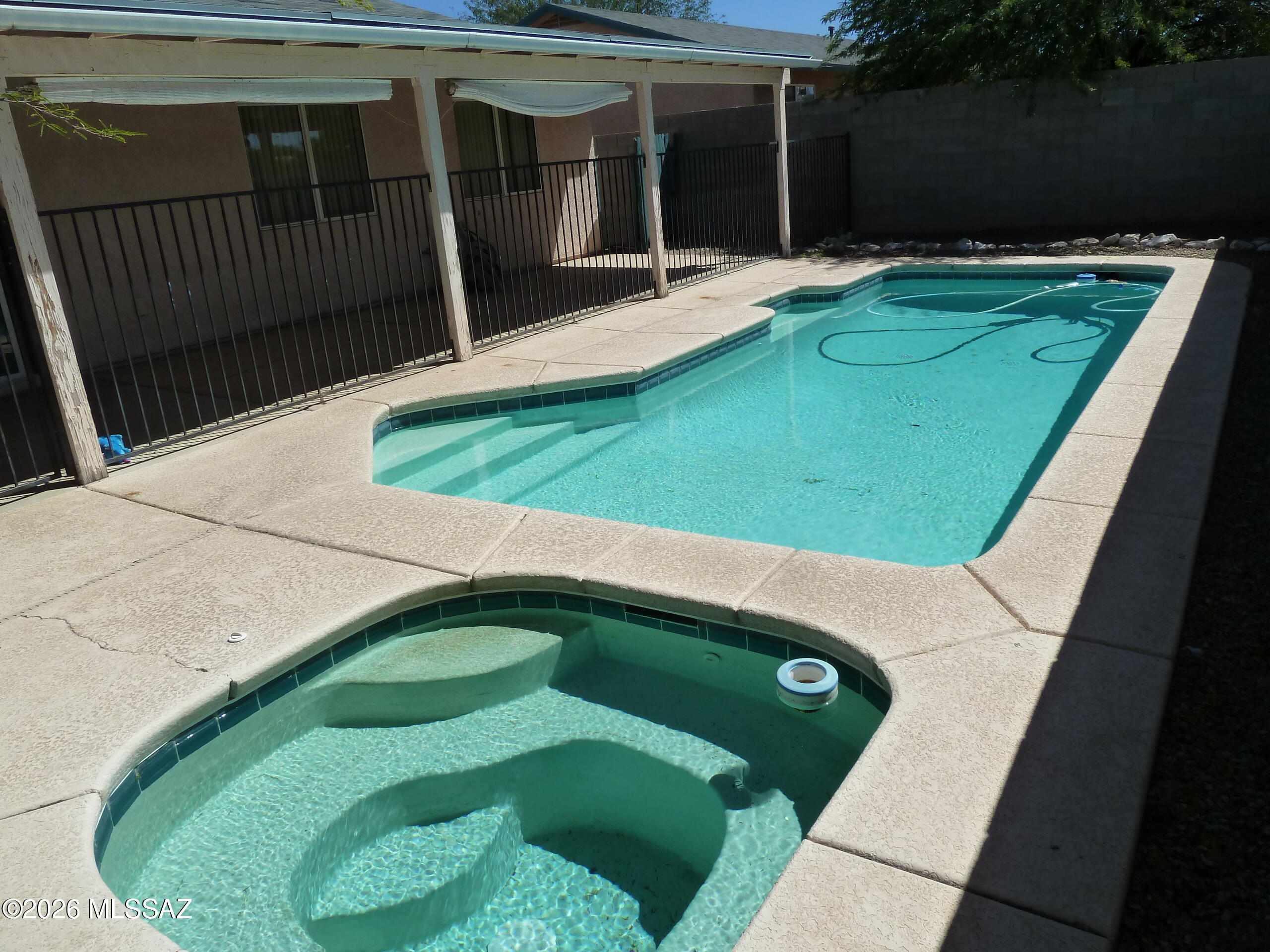 Rancho Antigua (1-534) - Residential Lease