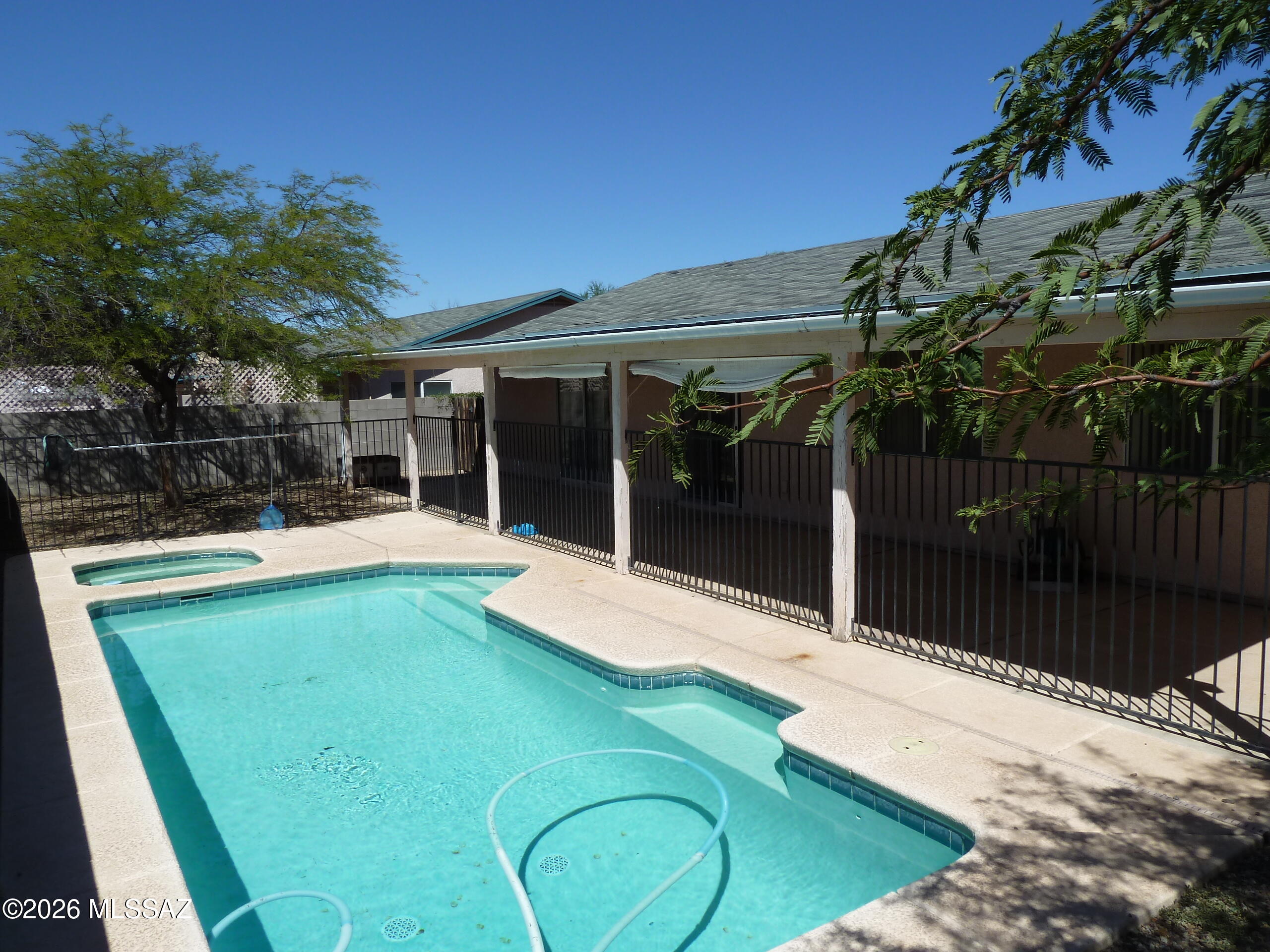 Rancho Antigua (1-534) - Residential Lease