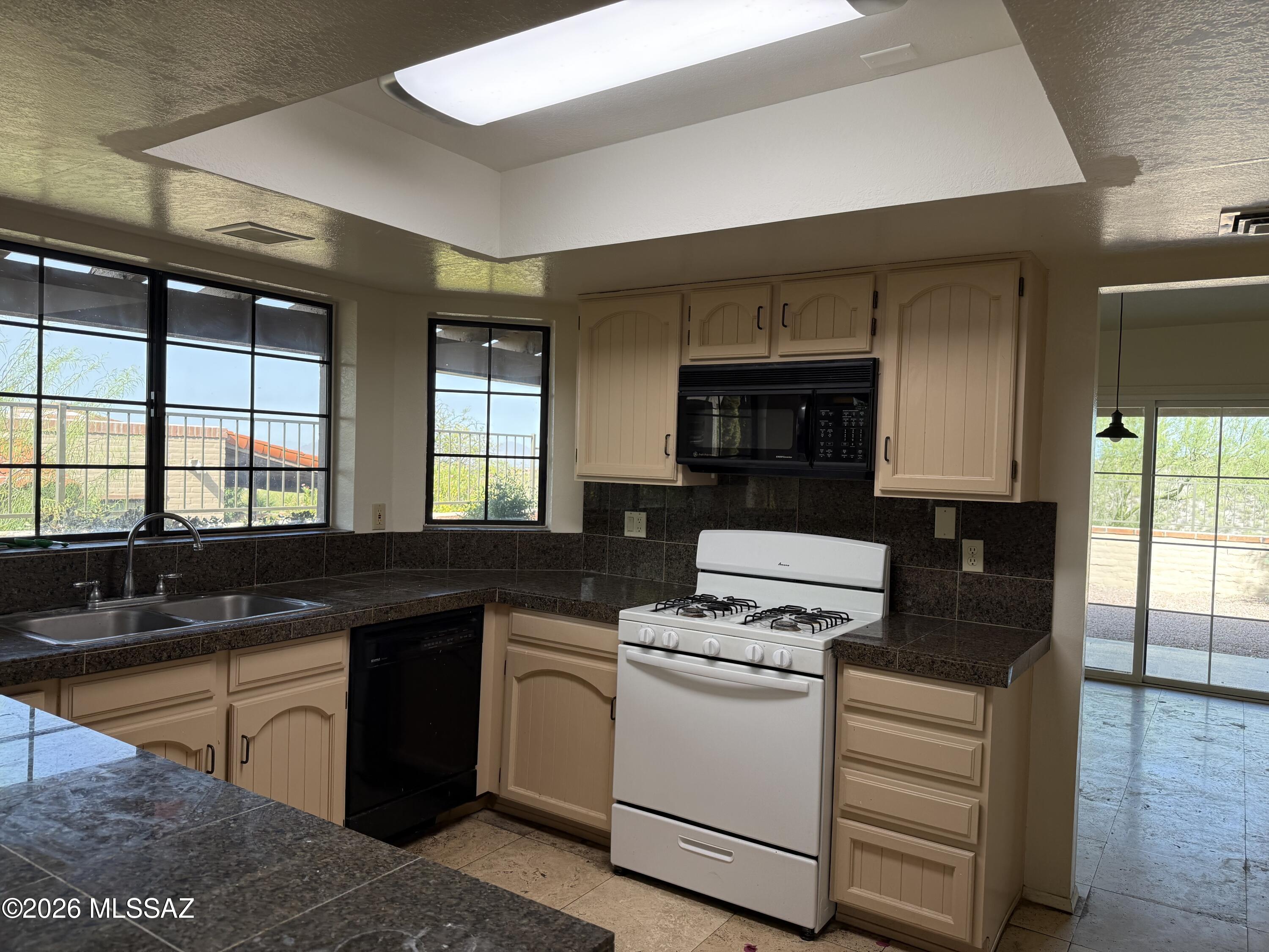 5341 N Fort Yuma Trail