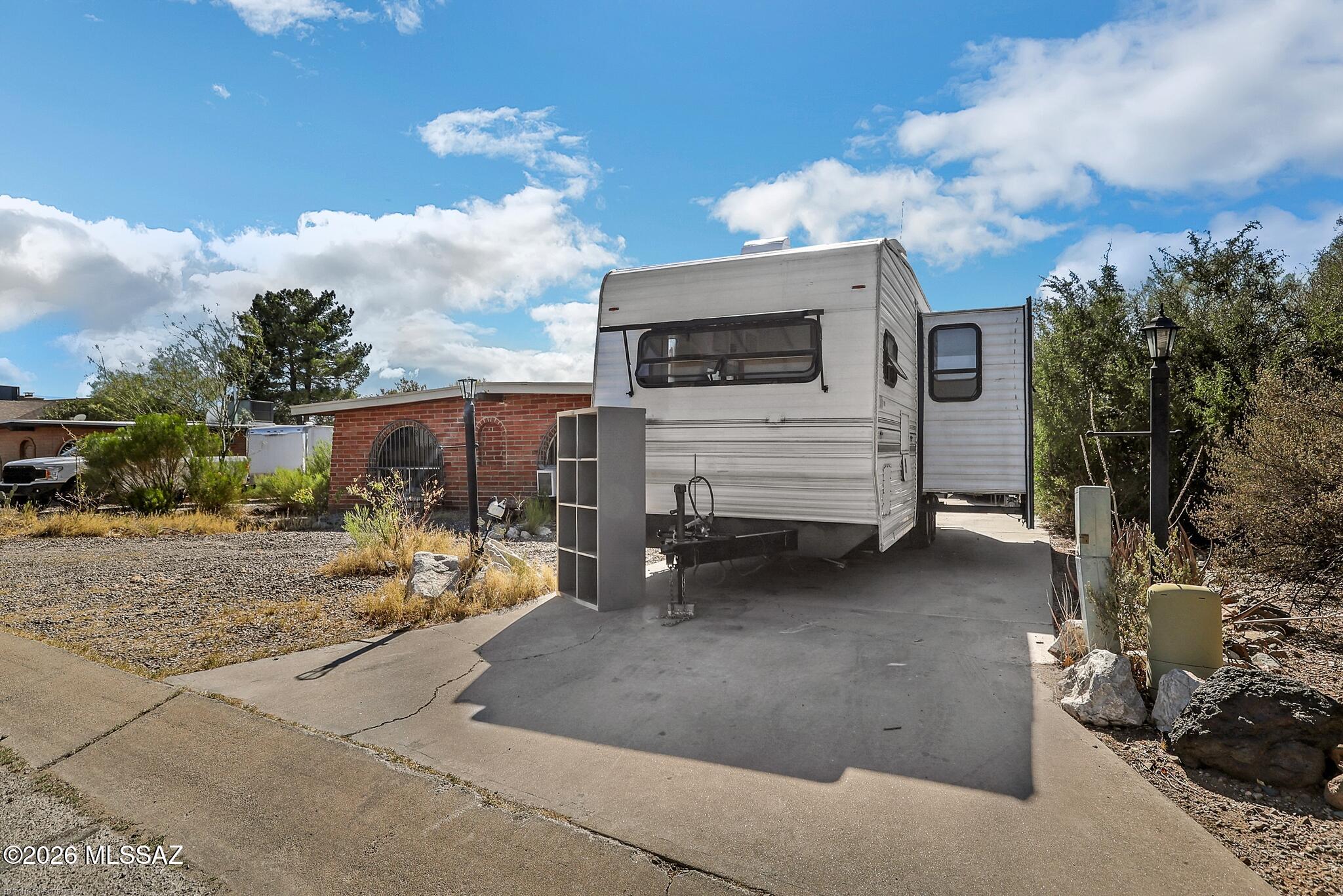 16350 S Observatory Place