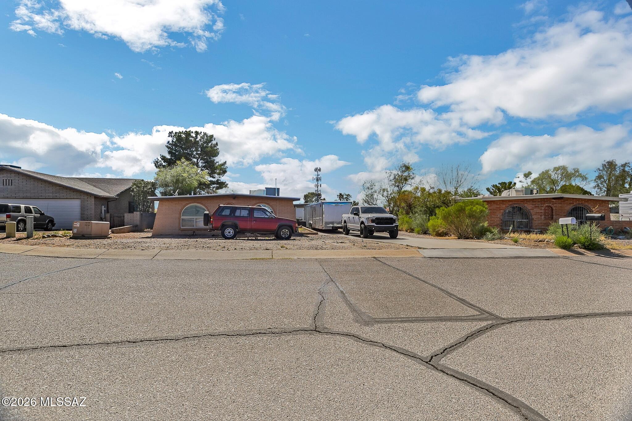 16350 S Observatory Place