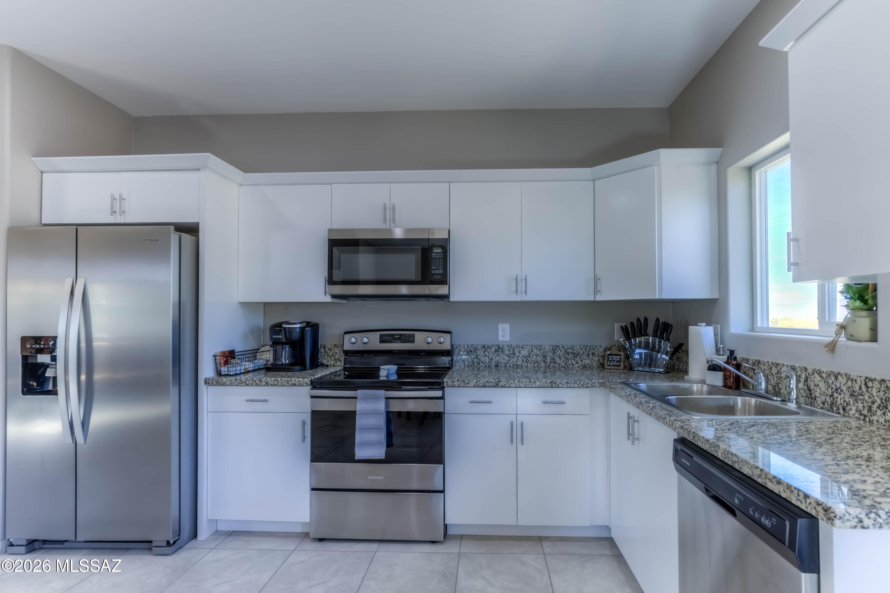 New Tucson Unit NO. 4 (1-203) - Residential