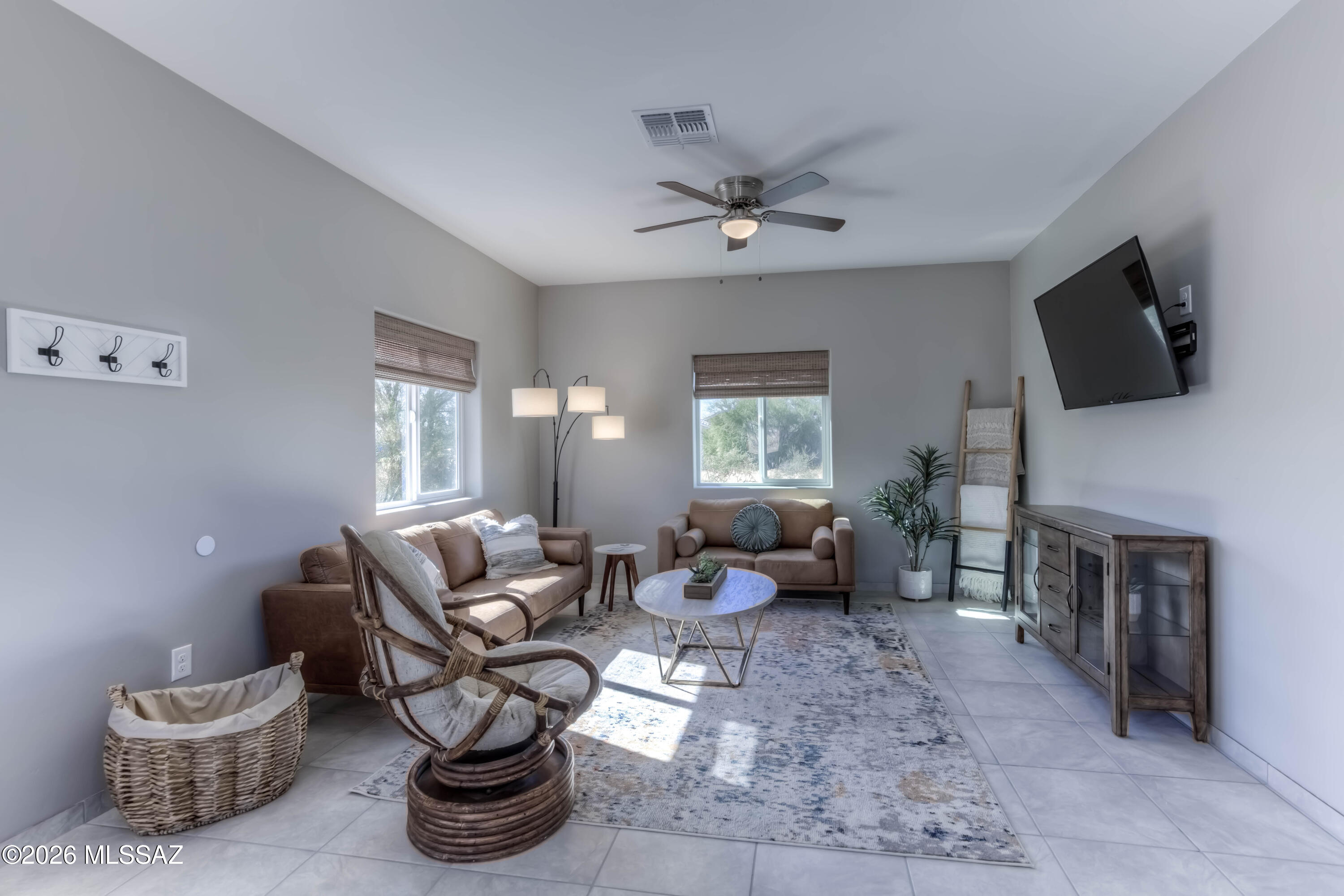 New Tucson Unit NO. 4 (1-203) - Residential