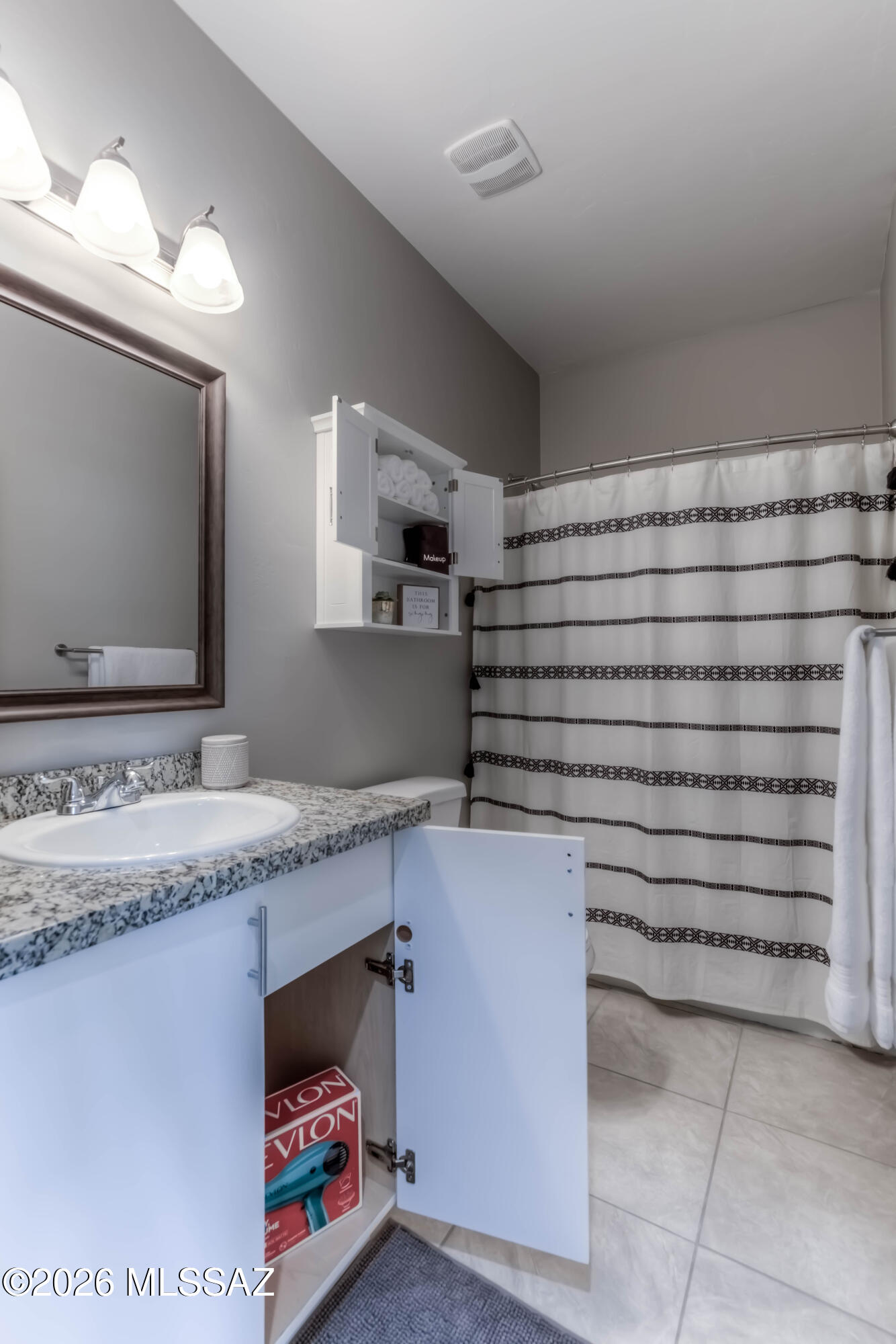 New Tucson Unit NO. 4 (1-203) - Residential