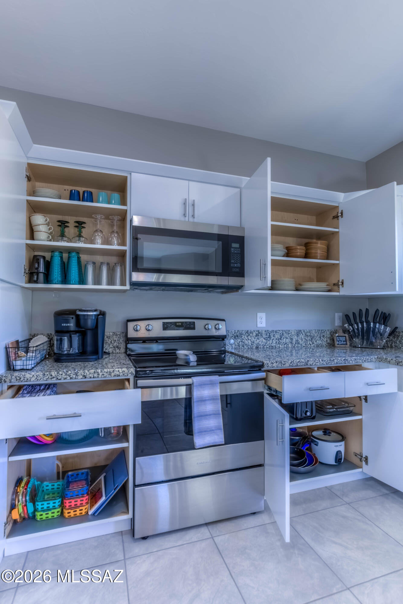 New Tucson Unit NO. 4 (1-203) - Residential