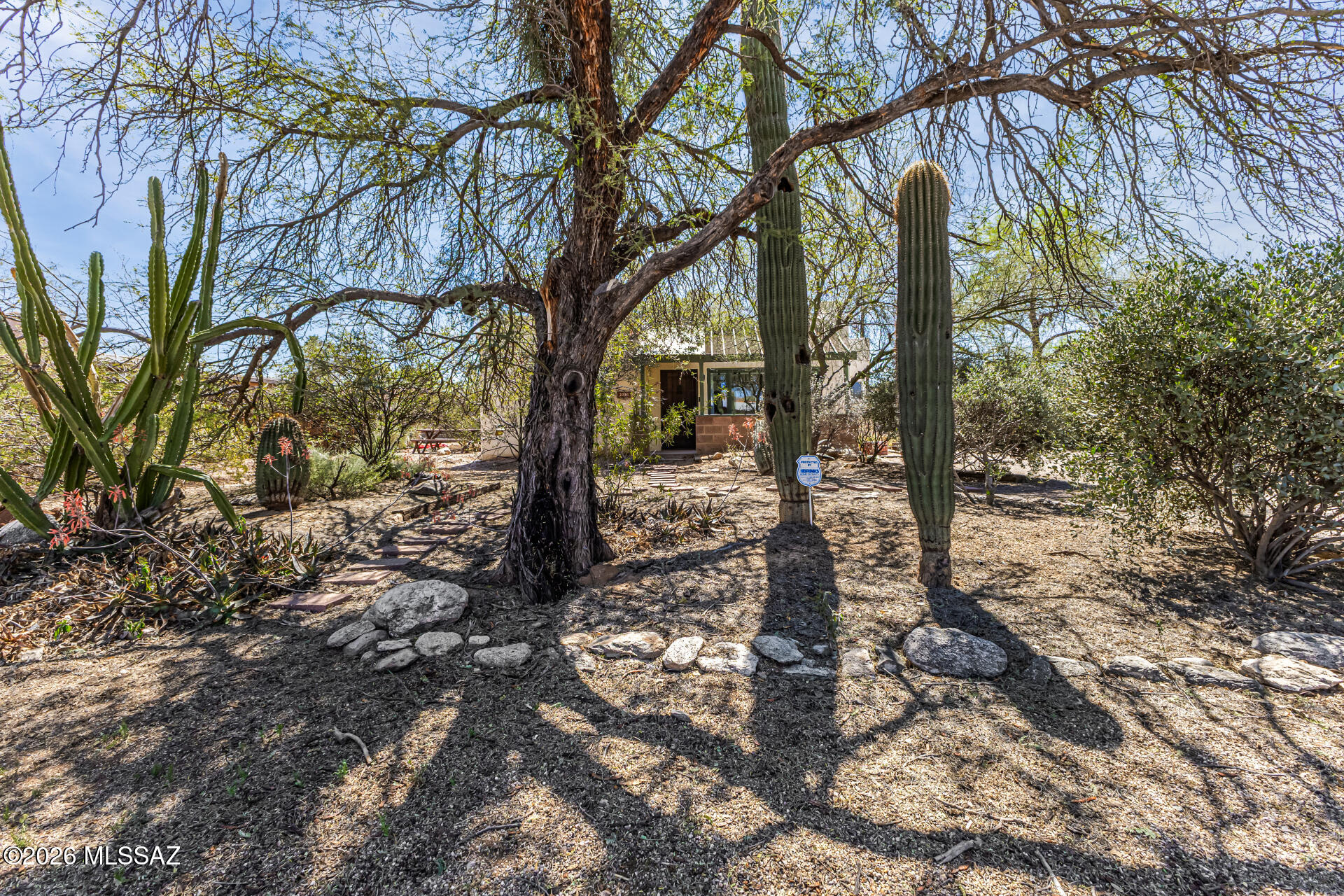 2250 E Silver Street