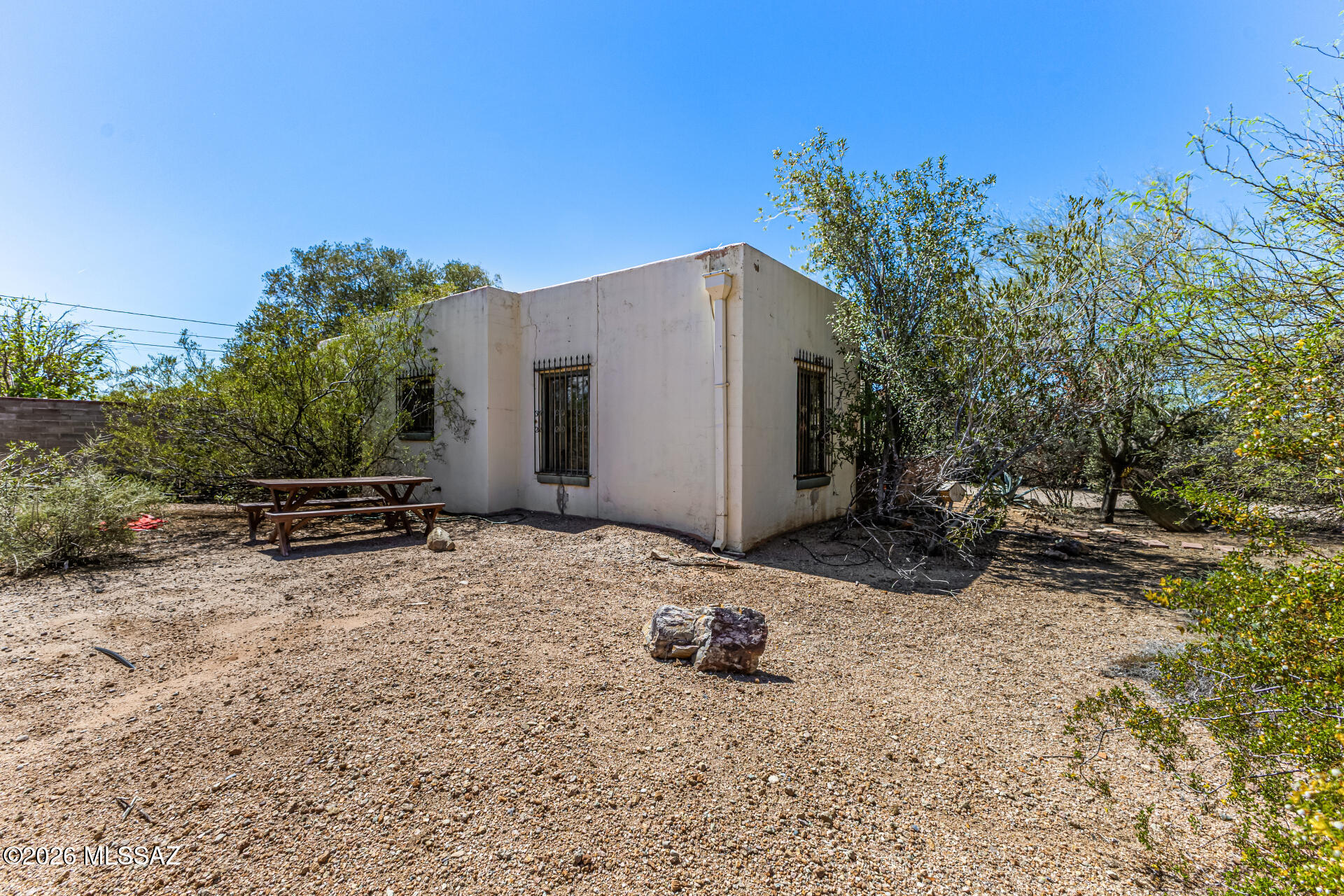 2250 E Silver Street