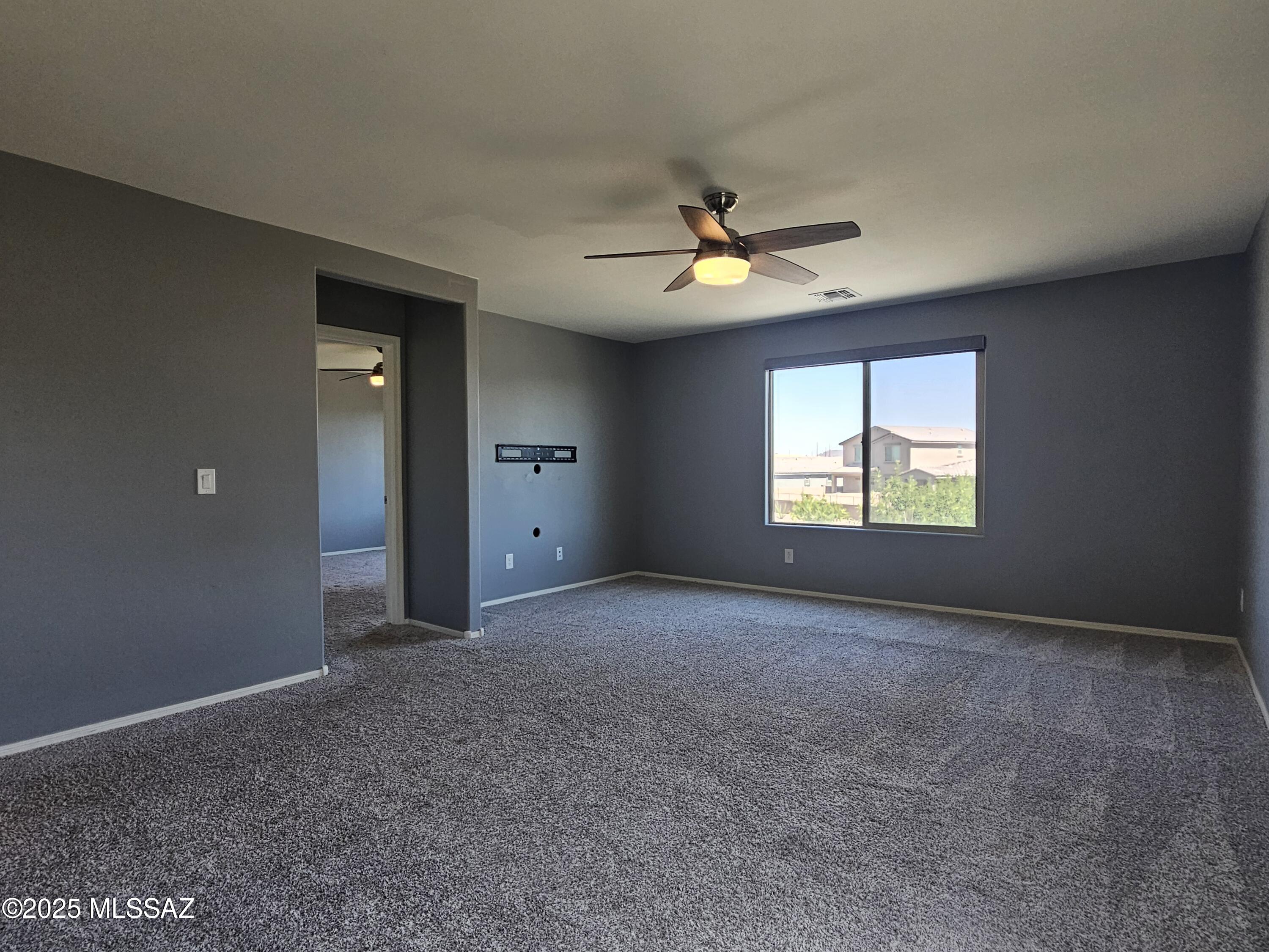 Gladden Farms BLK 10 (1-84) - Residential Lease