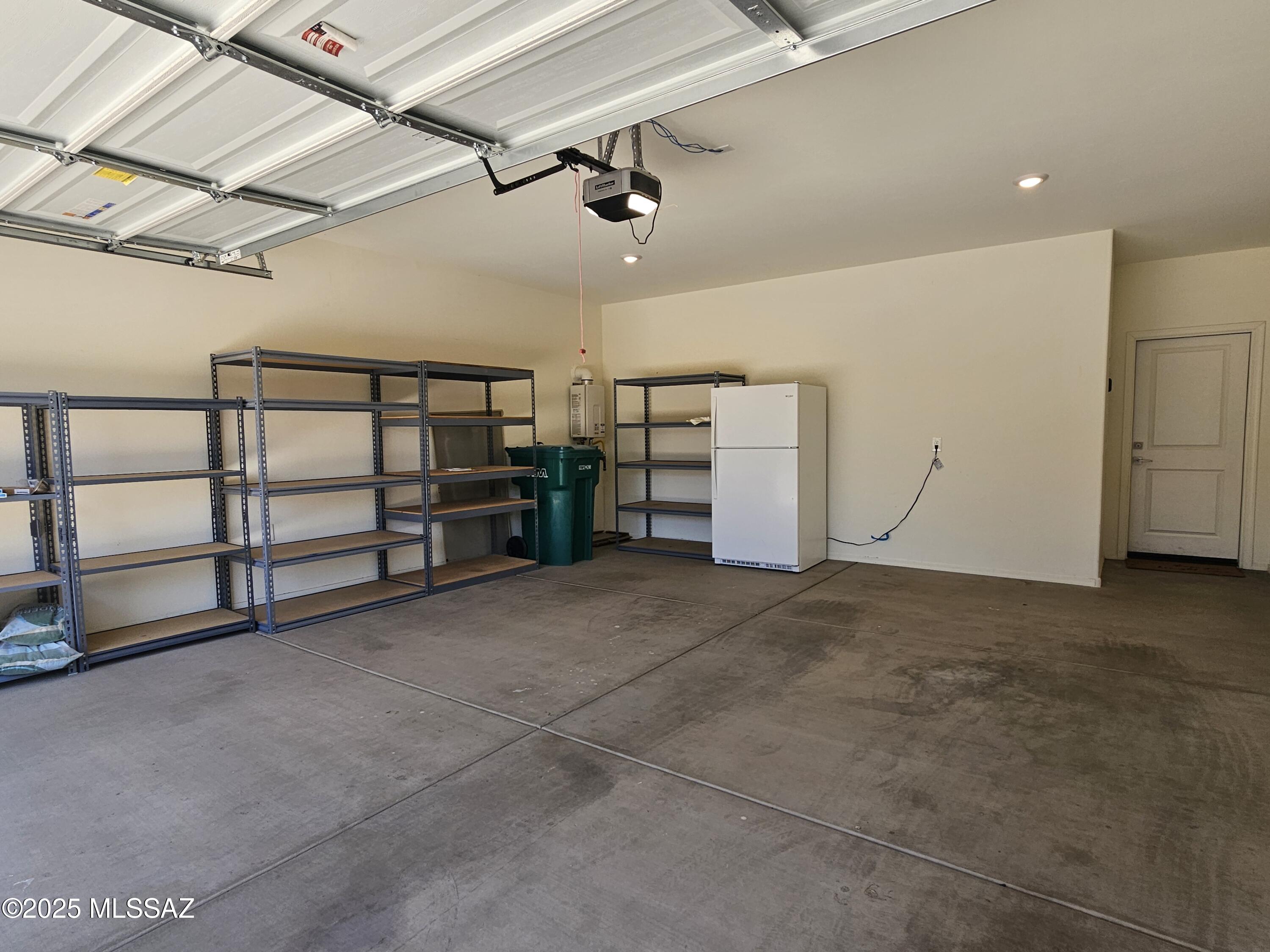 Gladden Farms BLK 10 (1-84) - Residential Lease