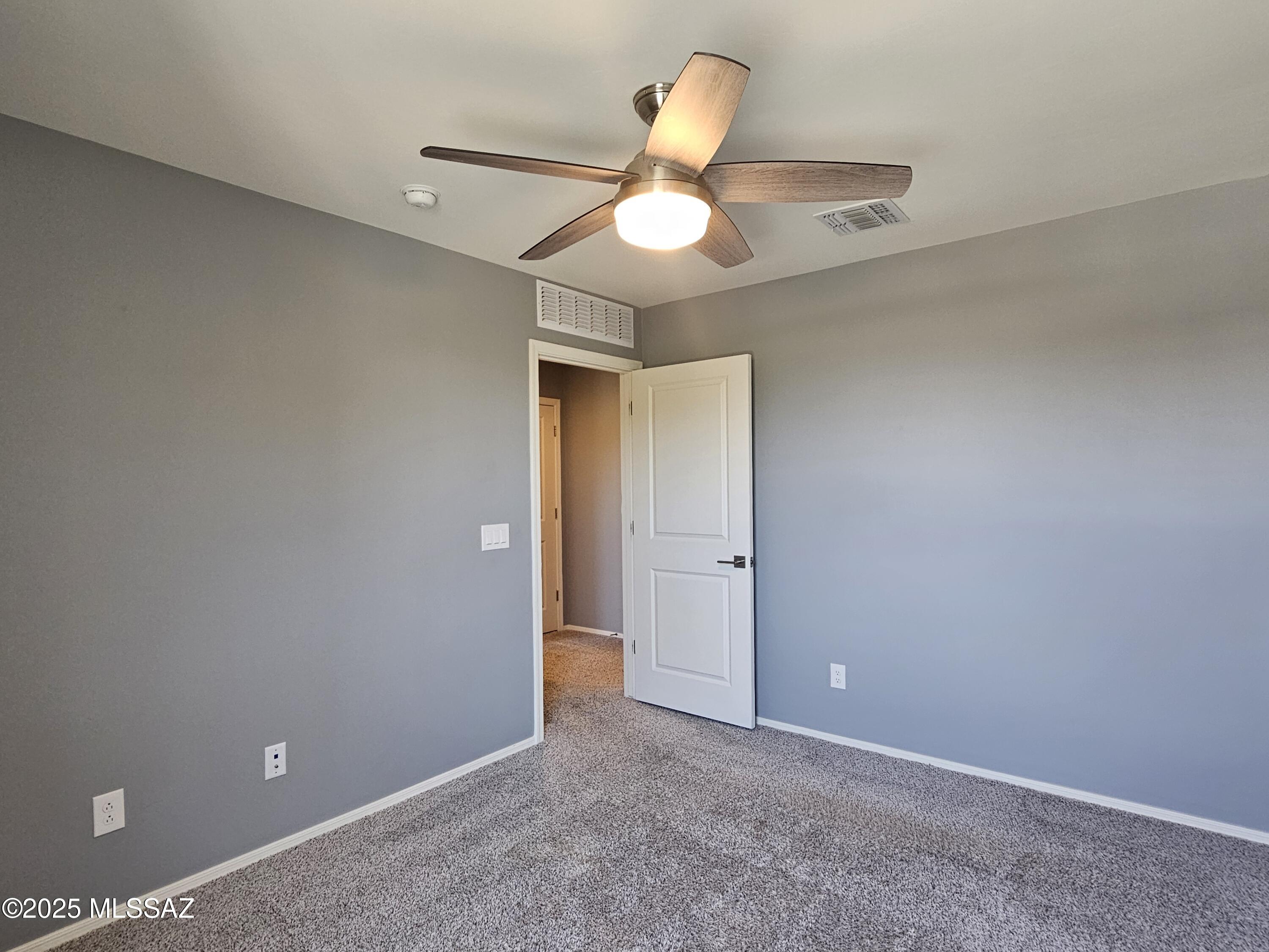Gladden Farms BLK 10 (1-84) - Residential Lease