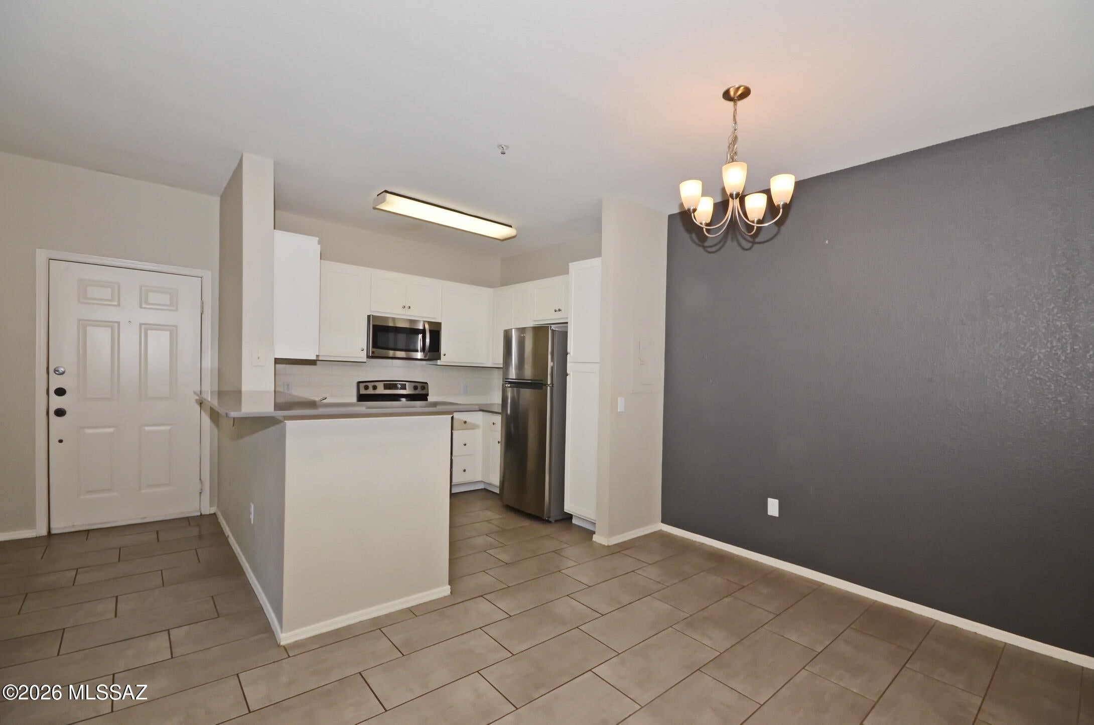 1500 E Pusch Wilderness Drive 7102