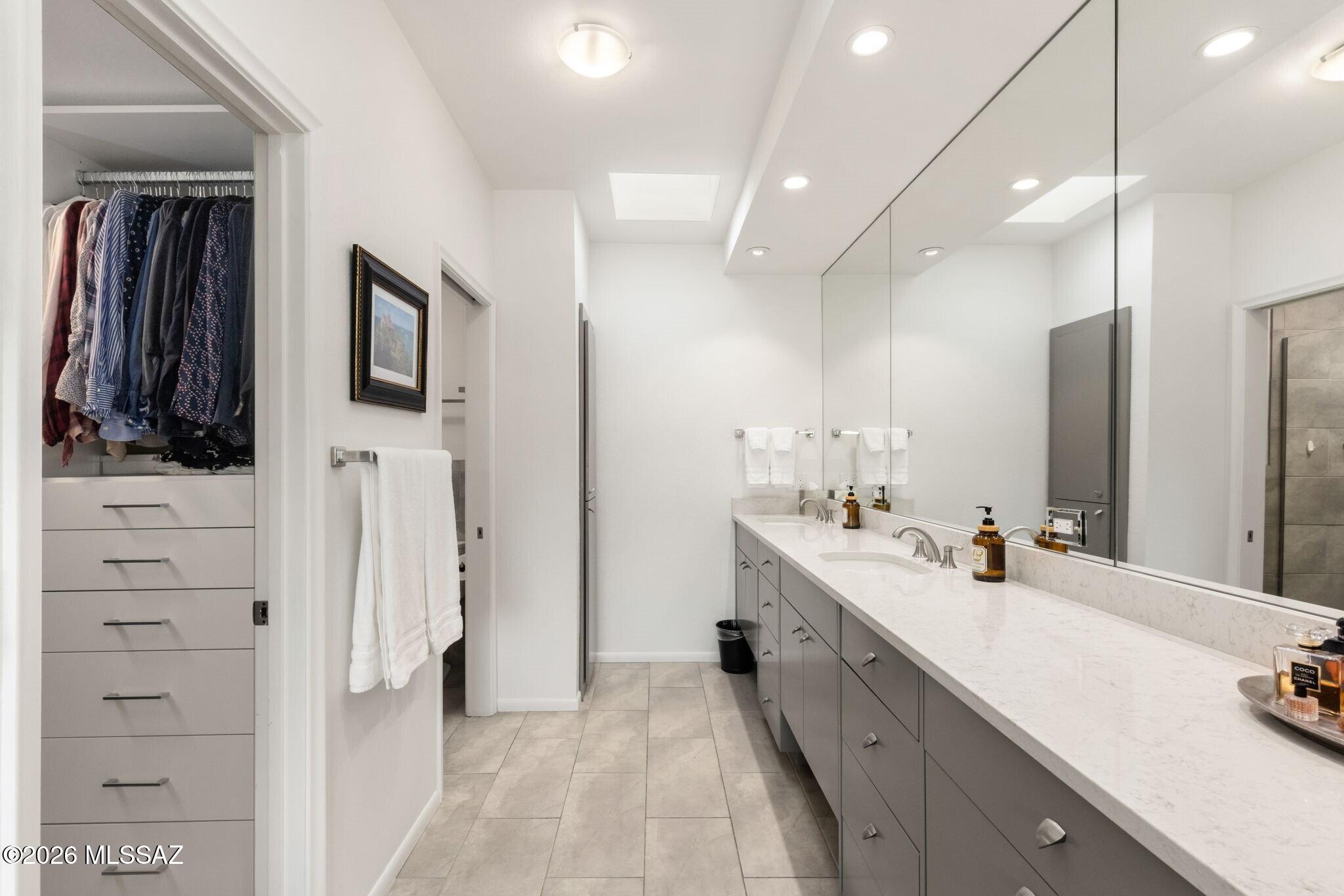 Foothills Ridge (1-33) - Residential Lease