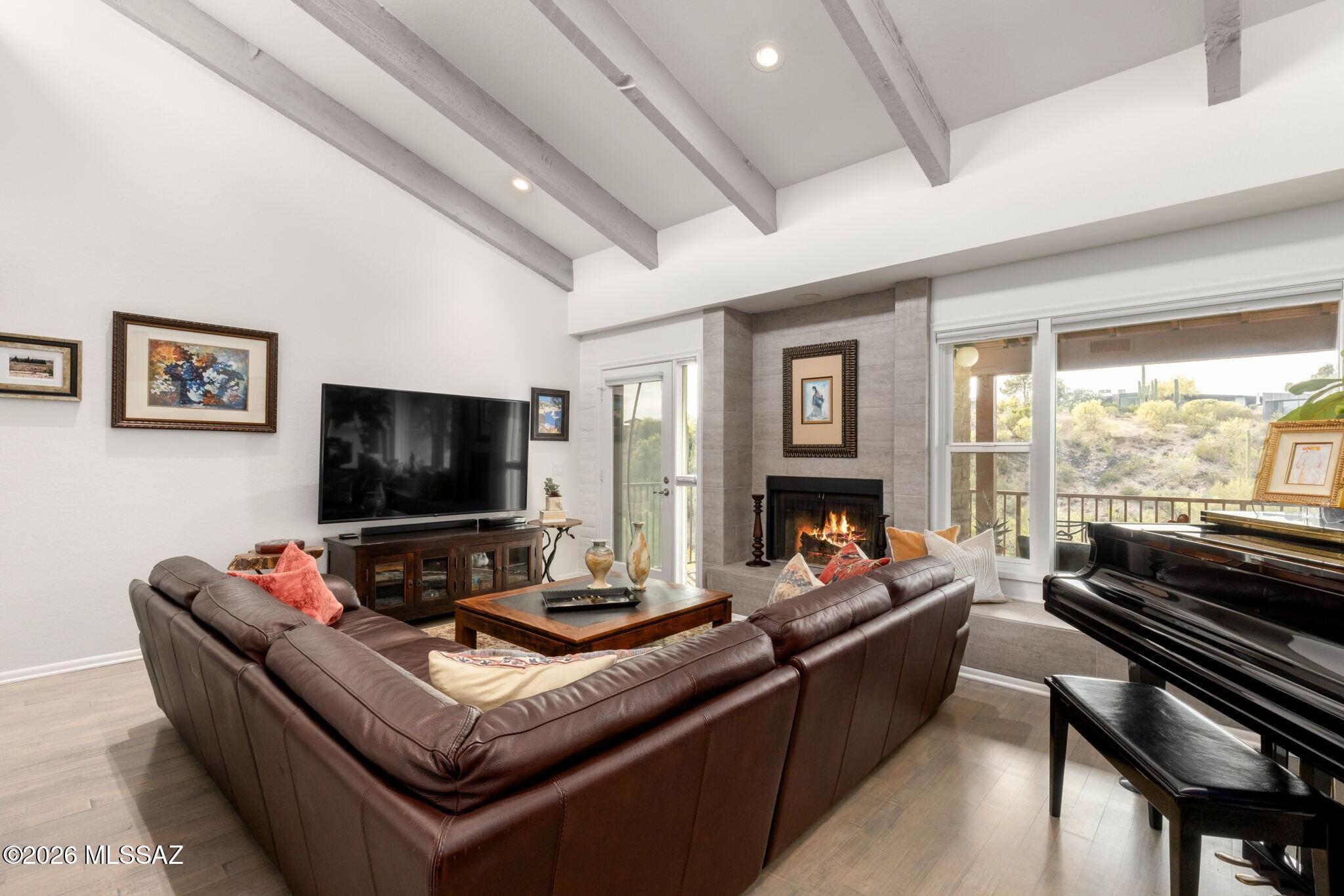 Foothills Ridge (1-33) - Residential Lease