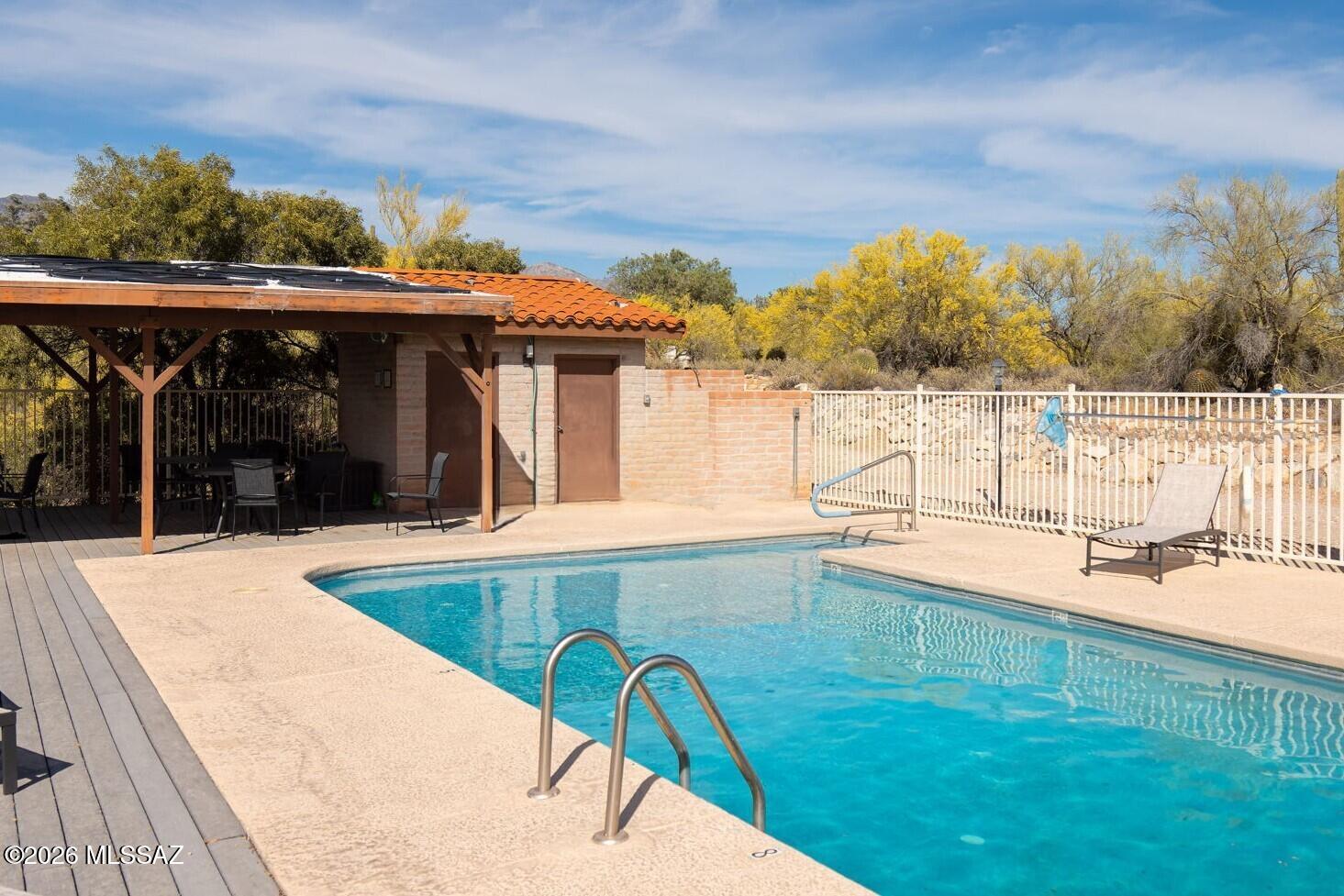 Foothills Ridge (1-33) - Residential Lease