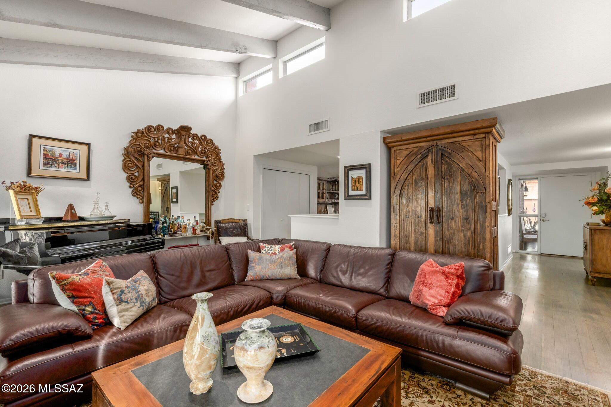 Foothills Ridge (1-33) - Residential Lease