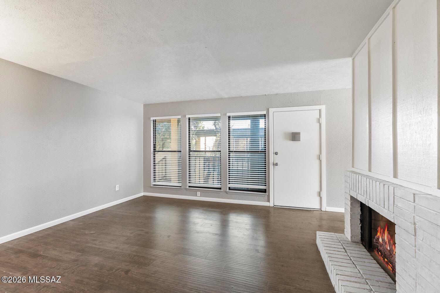 1620 N Wilmot Road UNIT S435