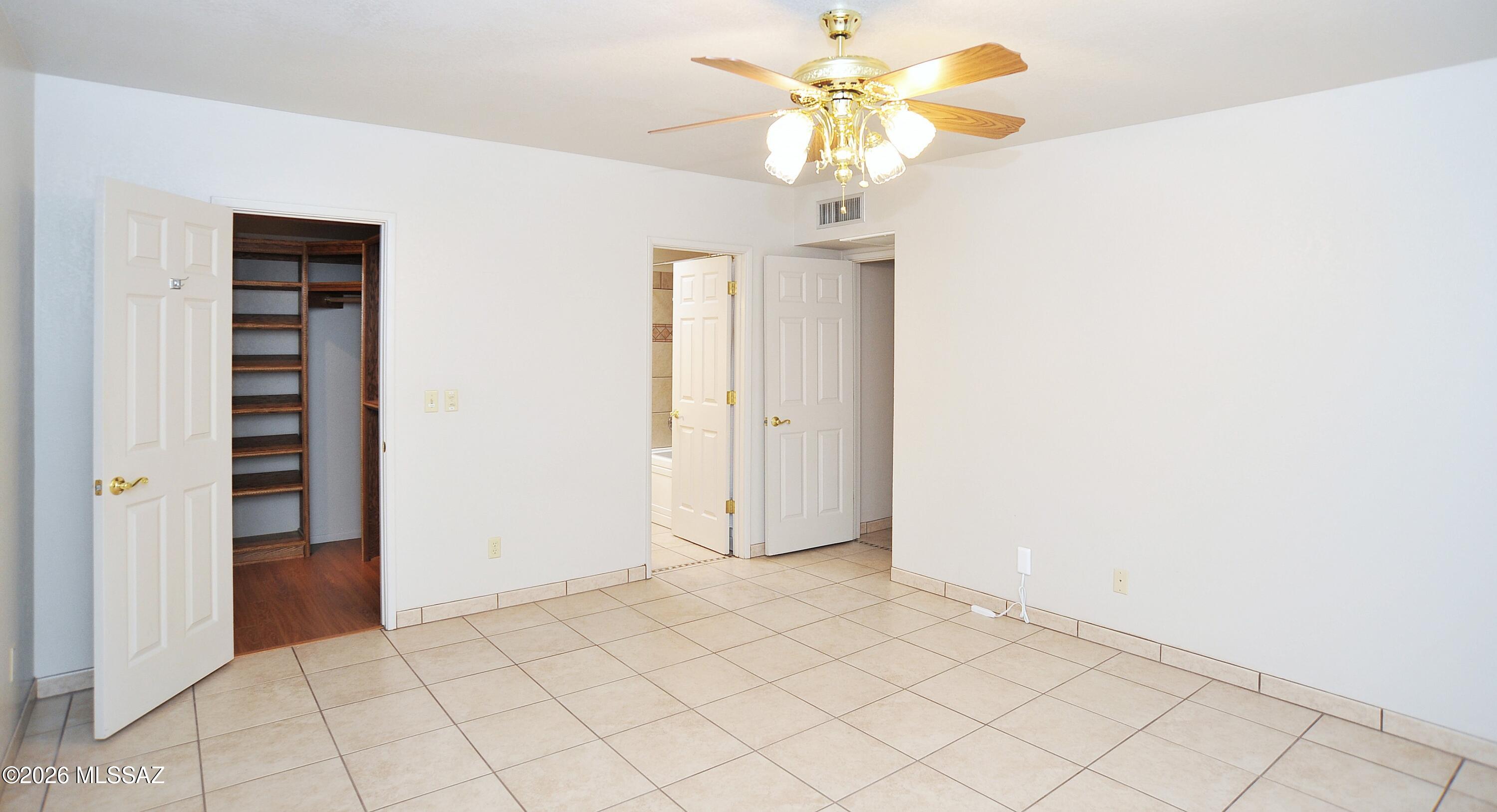 Pueblo Villas - Residential
