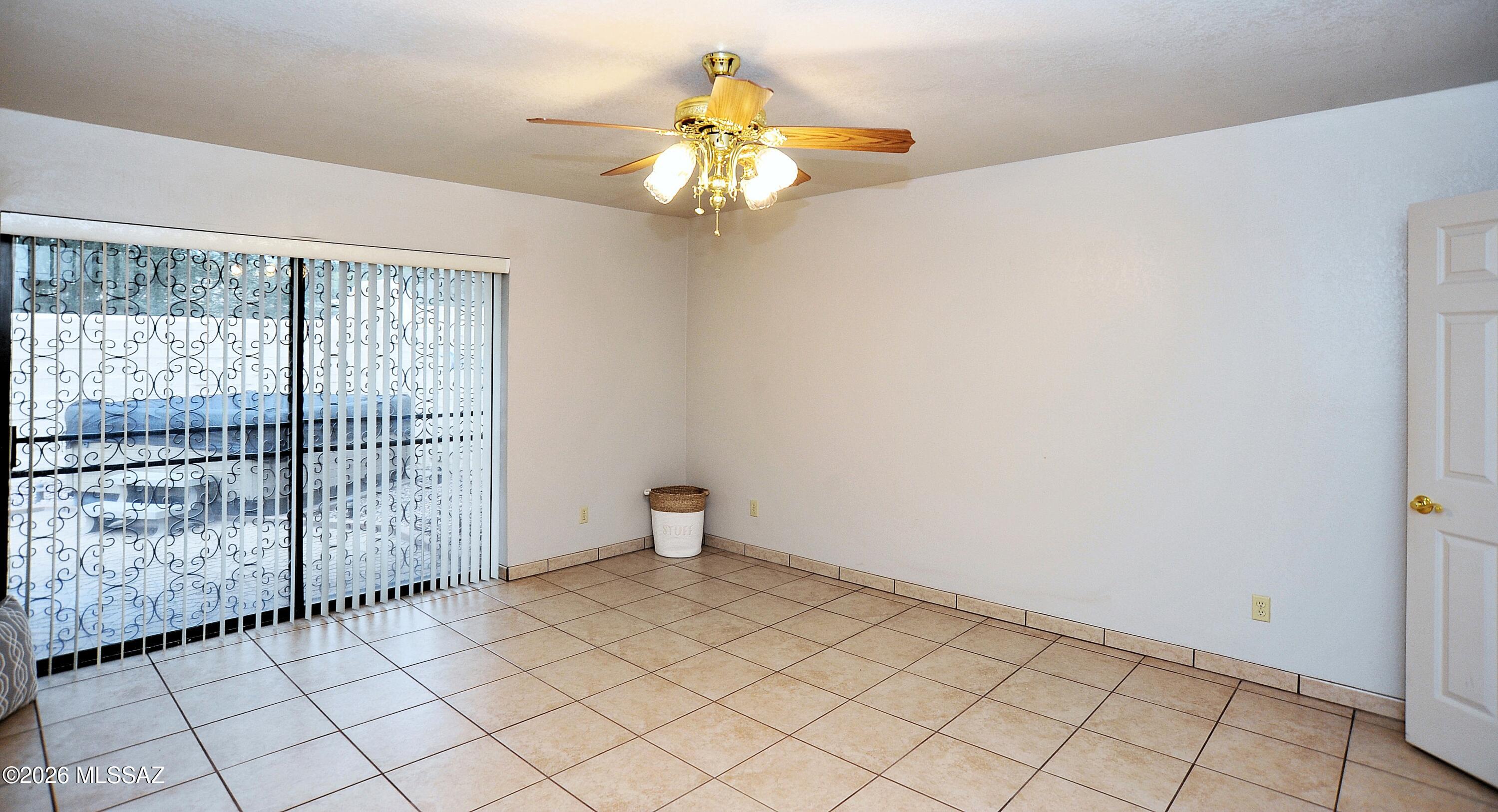 Pueblo Villas - Residential