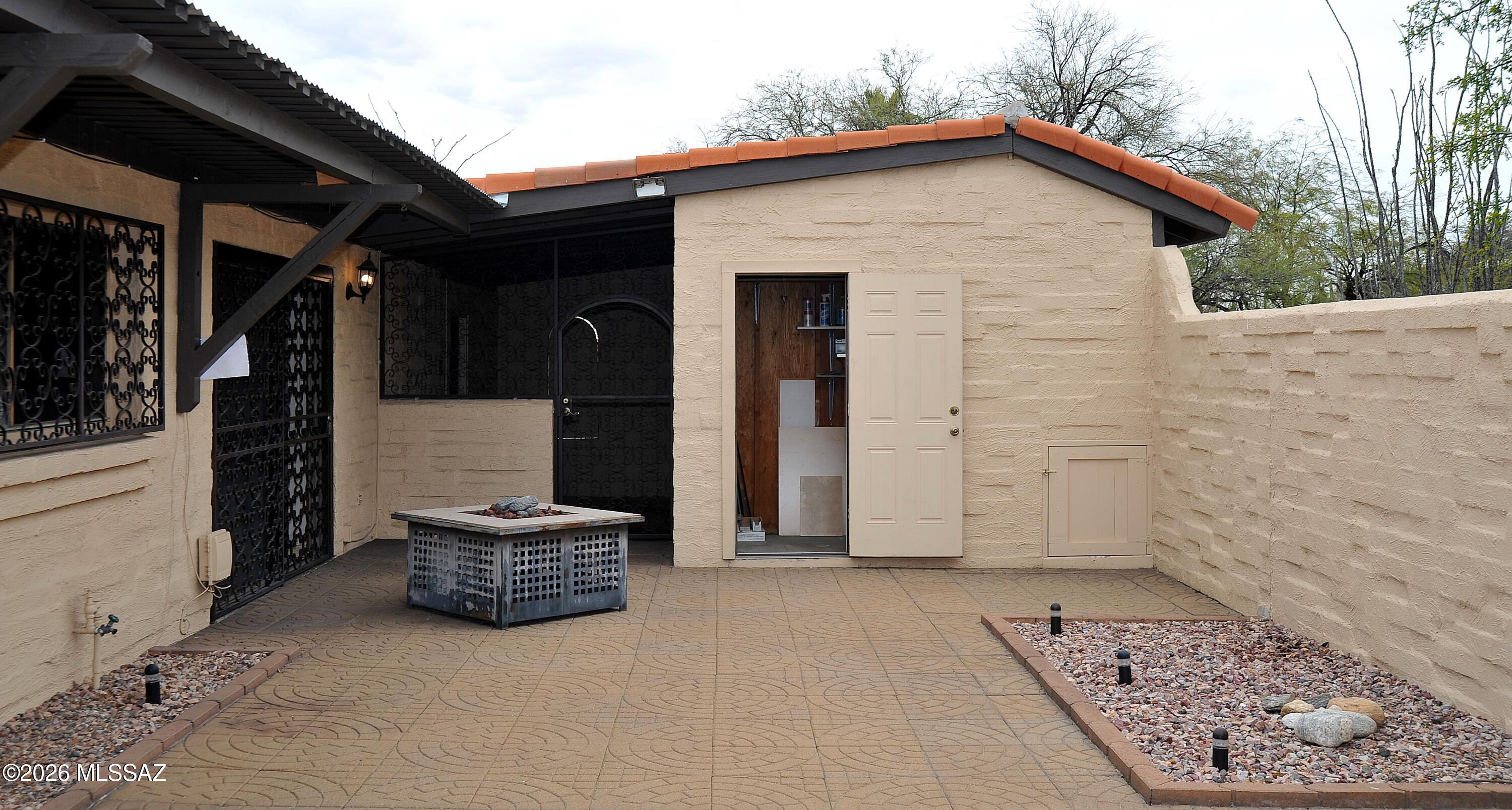 Pueblo Villas - Residential