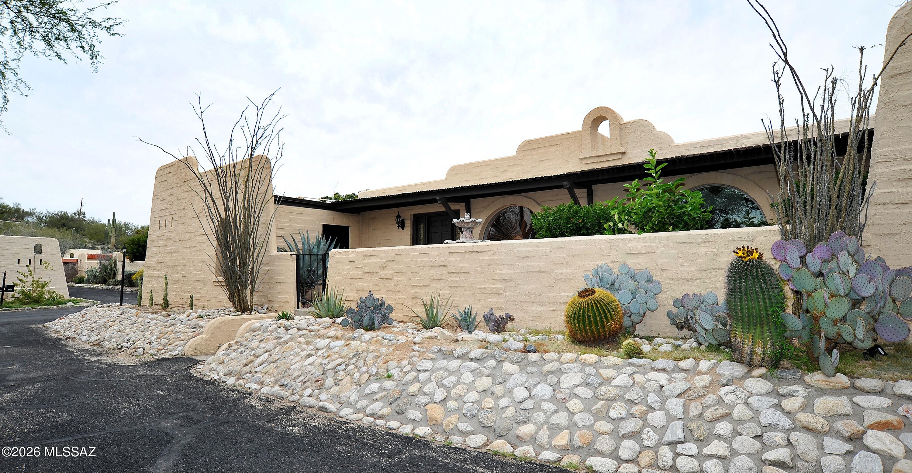 Pueblo Villas - Residential