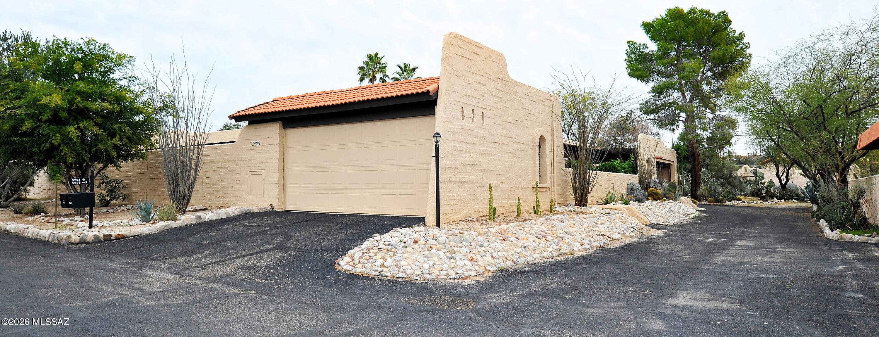 Pueblo Villas - Residential