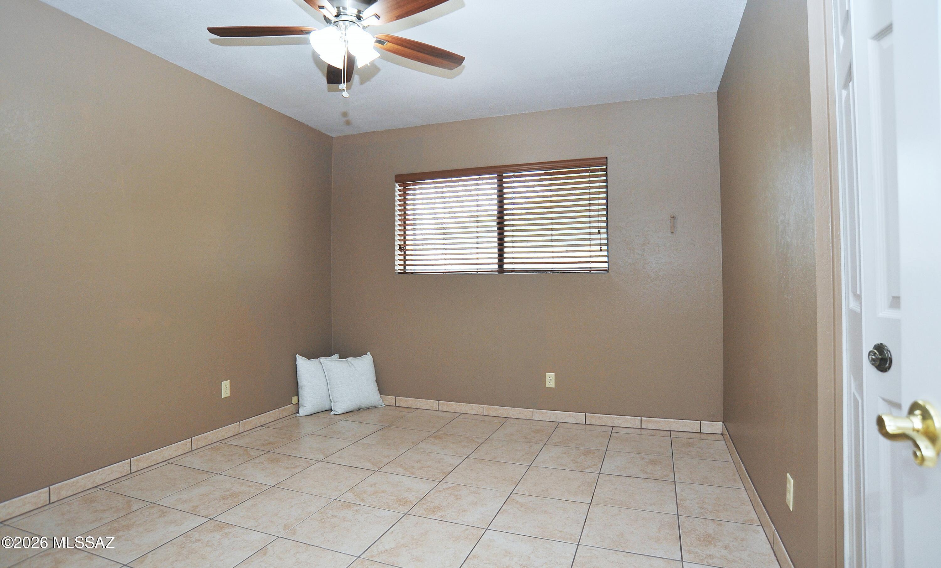 Pueblo Villas - Residential