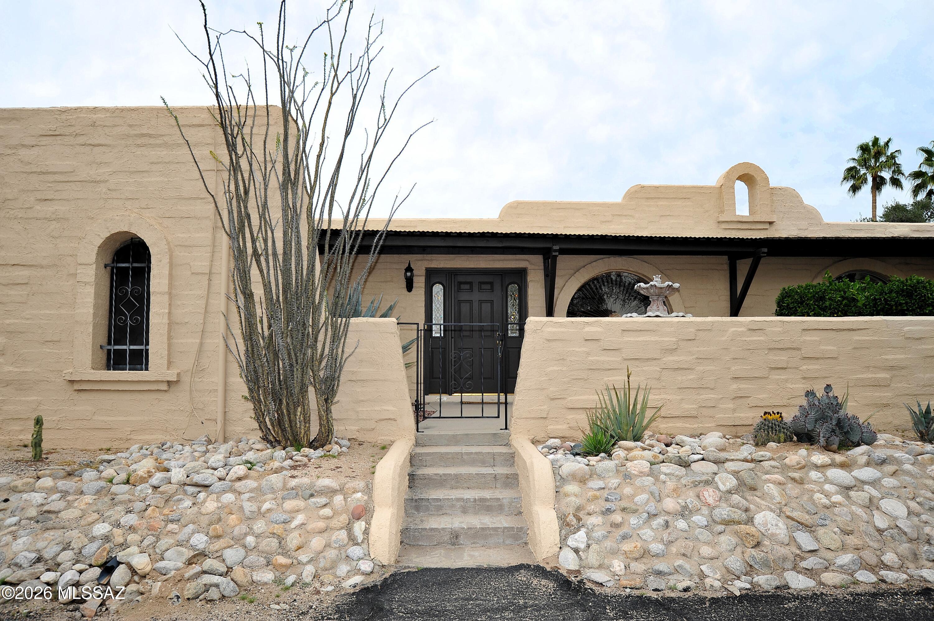 Pueblo Villas - Residential