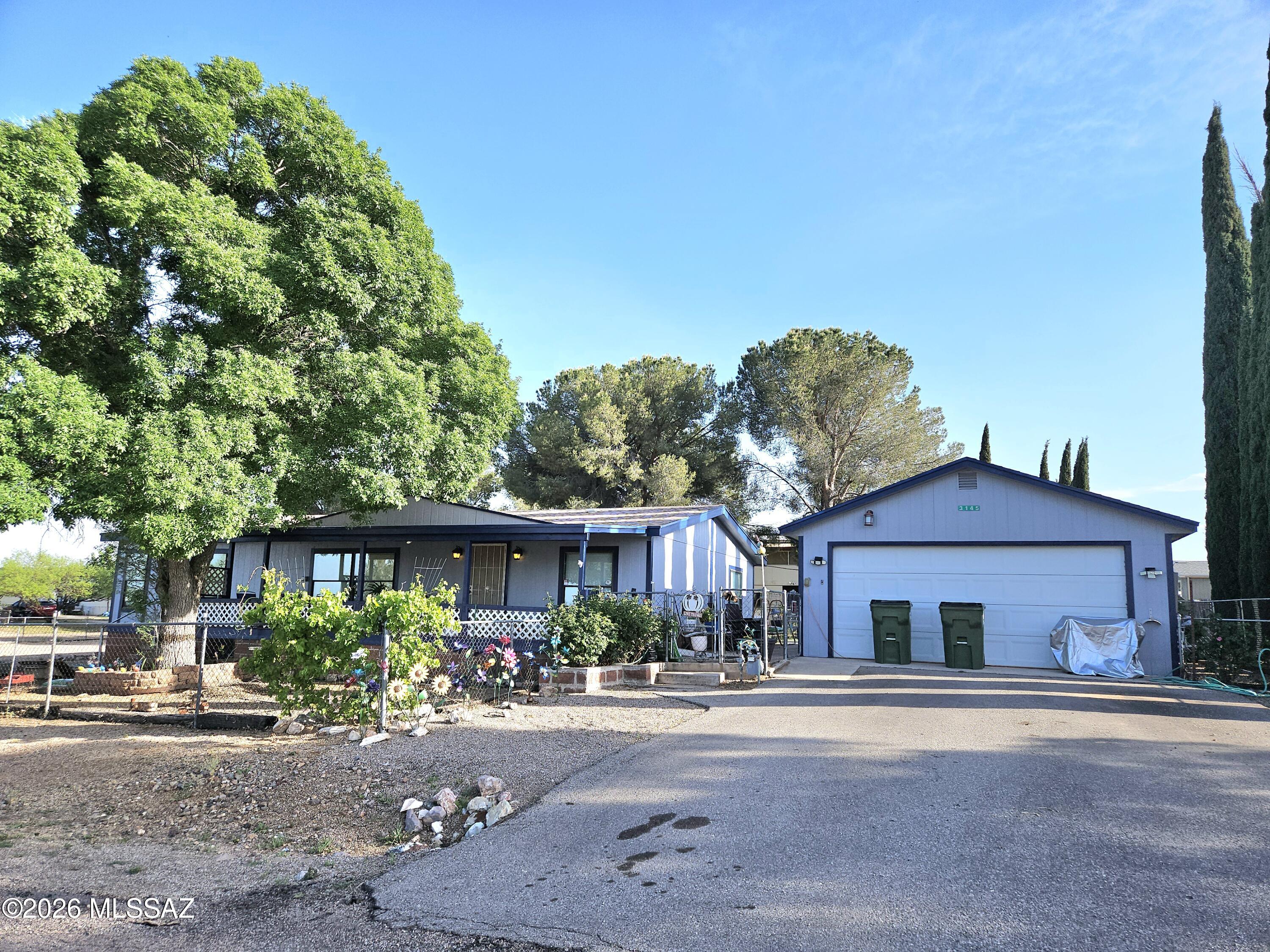Mescal Lakes - Residential