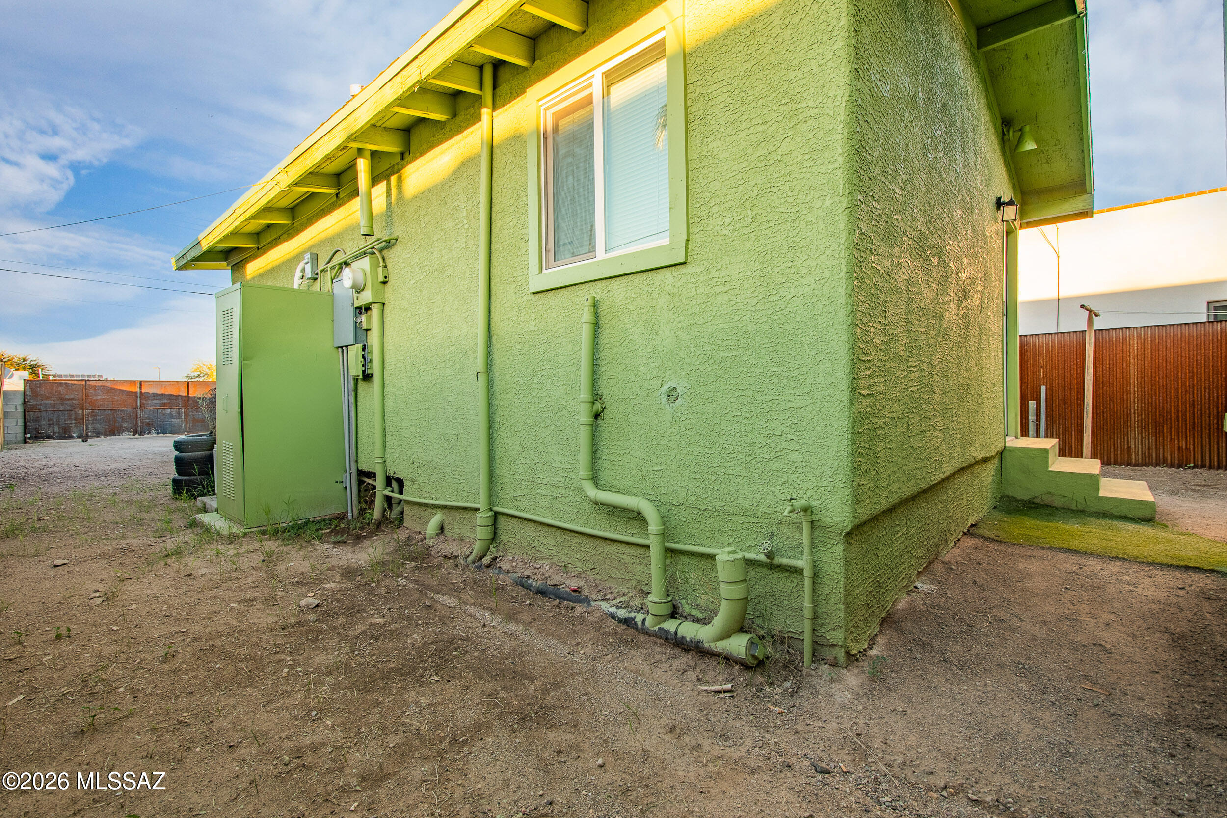El Rio Park - Residential Income