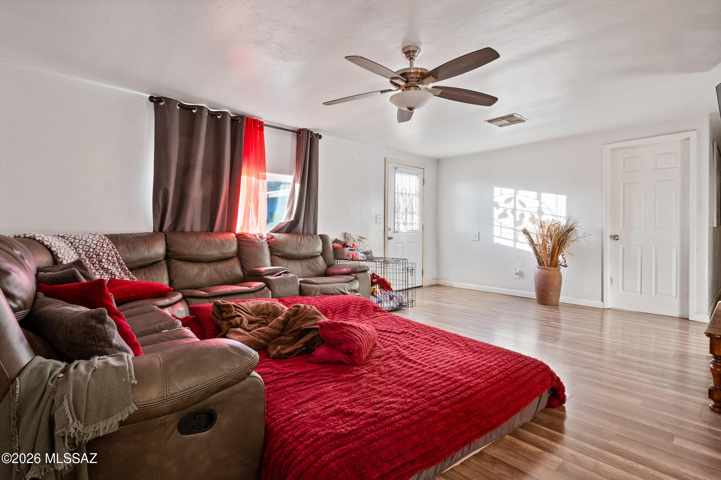 El Rio Park - Residential Income