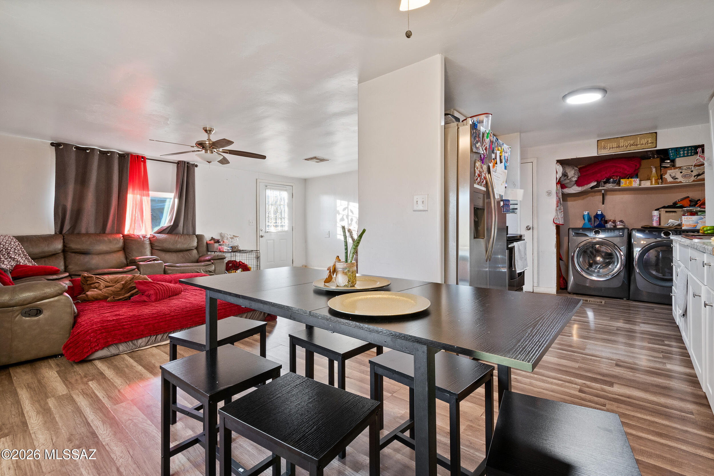 El Rio Park - Residential Income