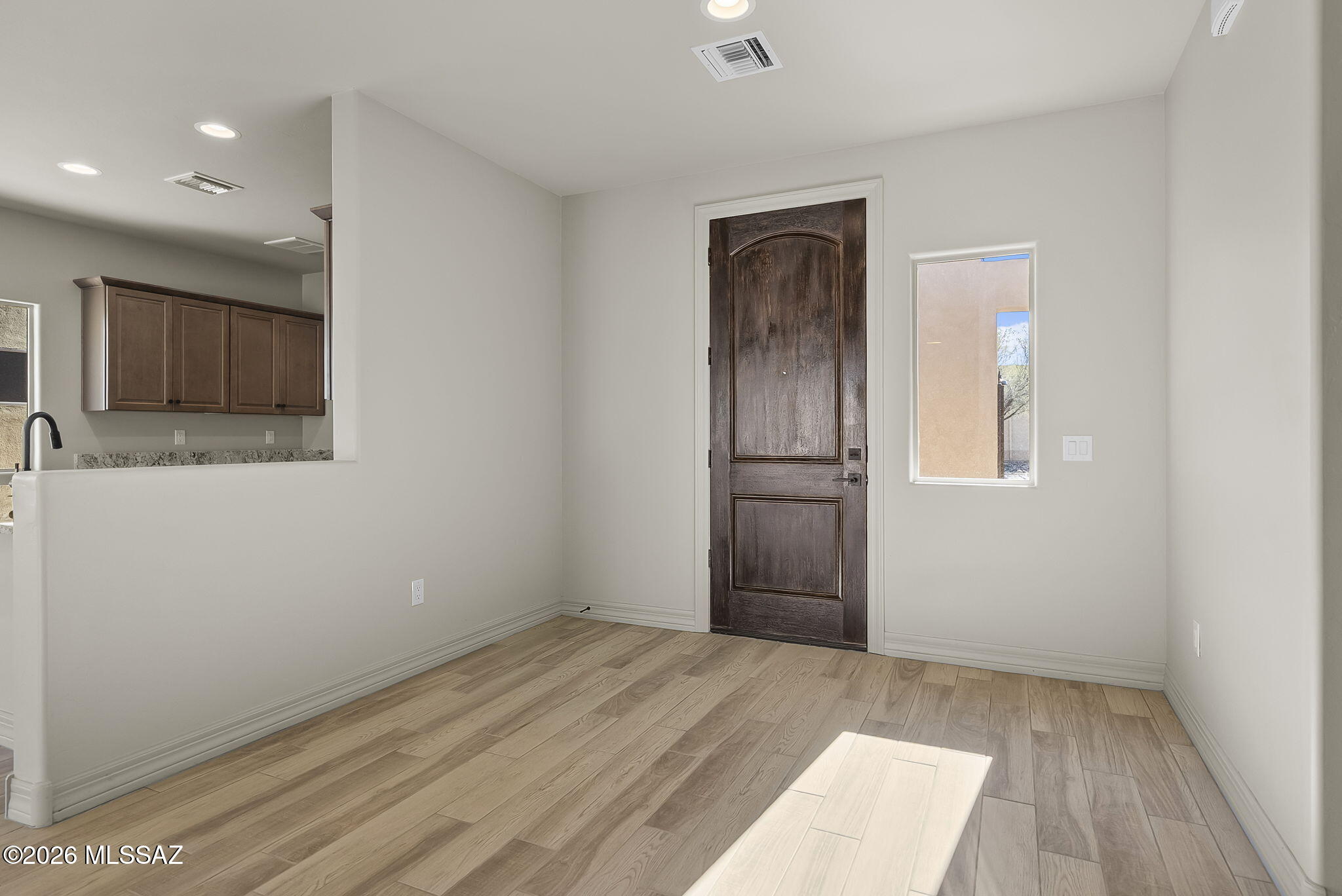 Barrio Trails Head - Residential