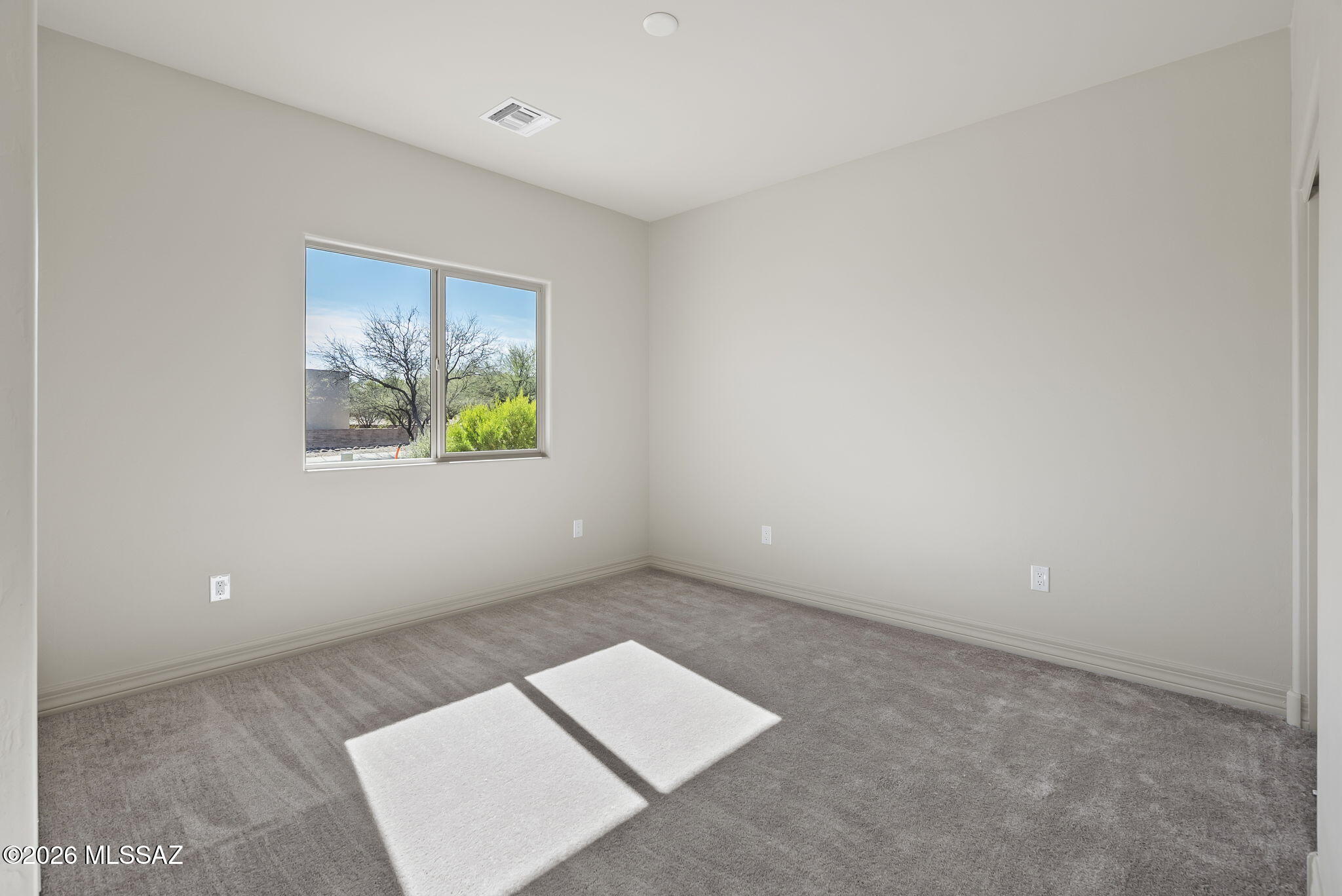 Barrio Trails Head - Residential