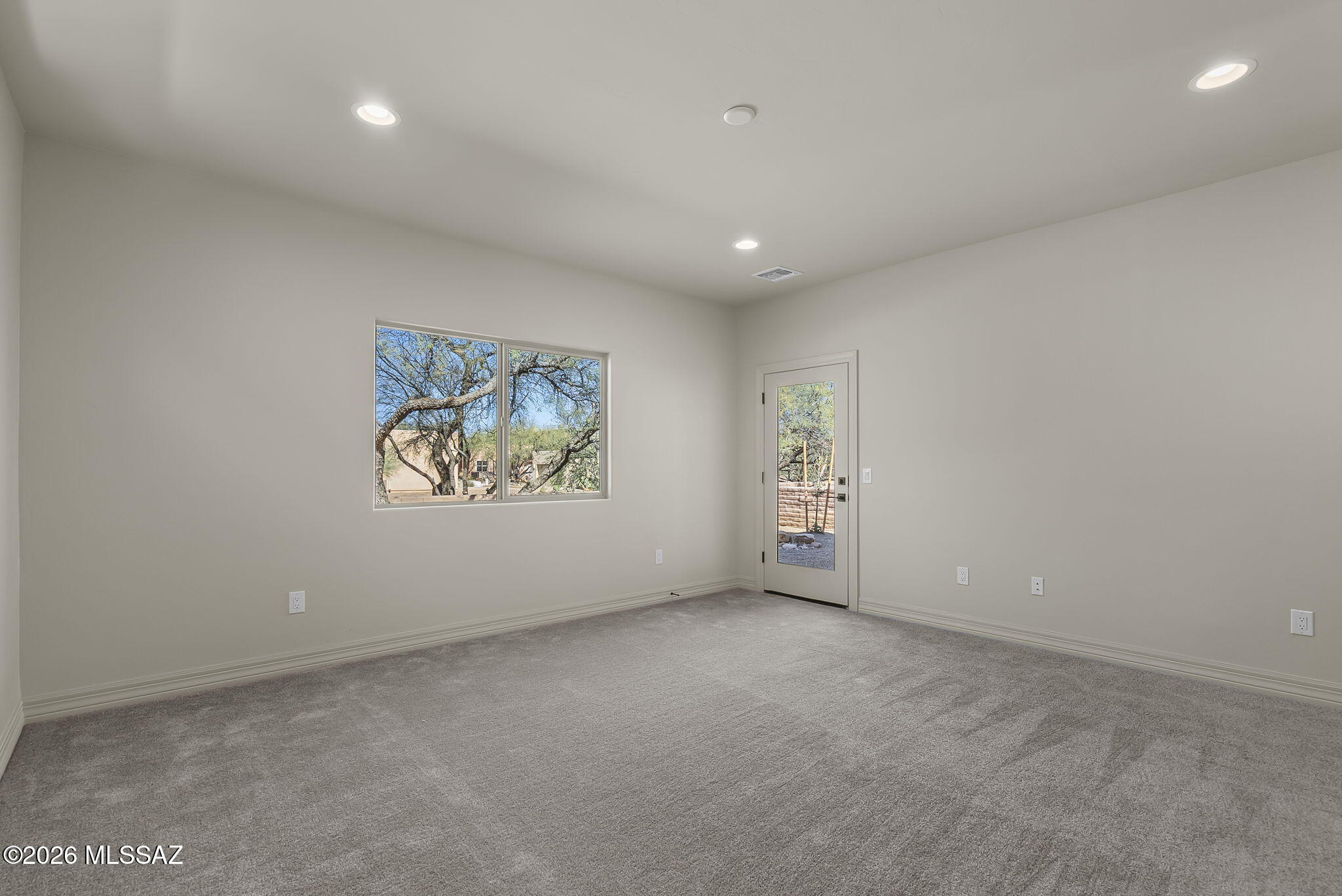 Barrio Trails Head - Residential