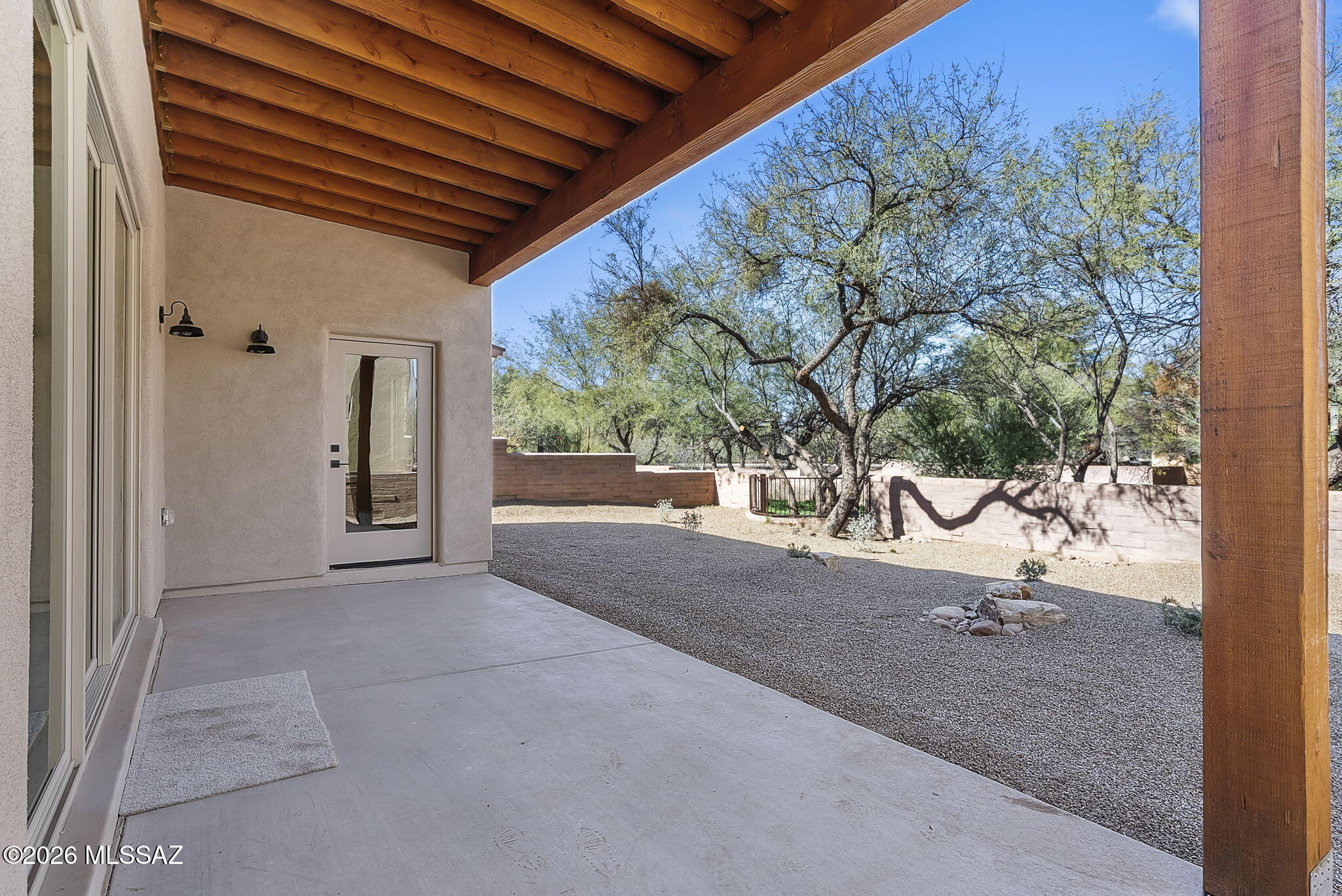 Barrio Trails Head - Residential