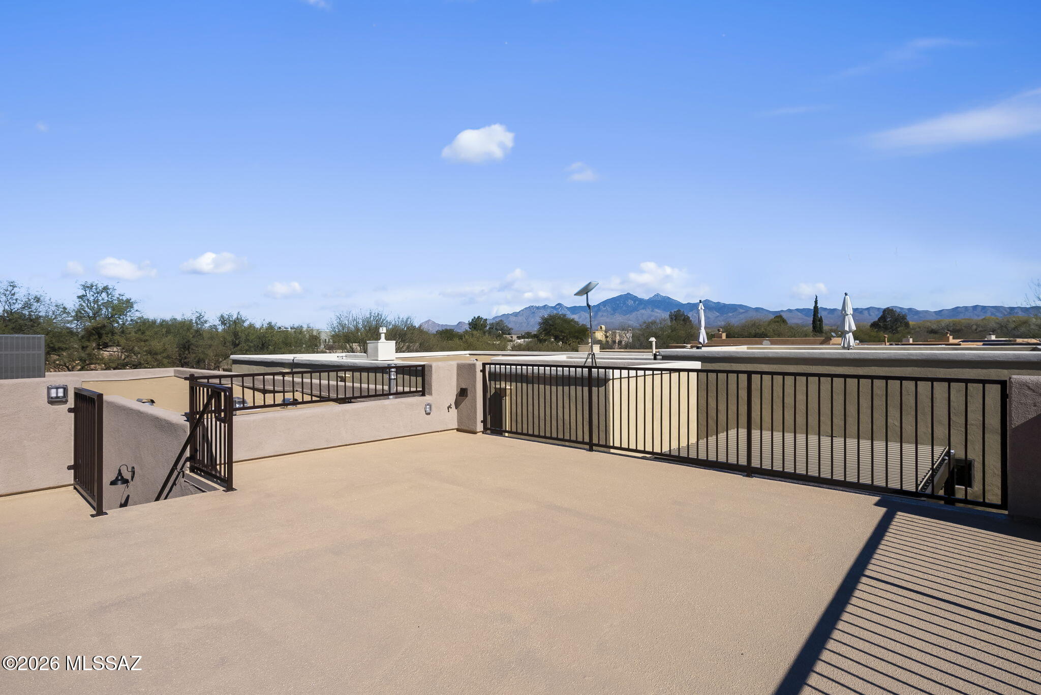 Barrio Trails Head - Residential