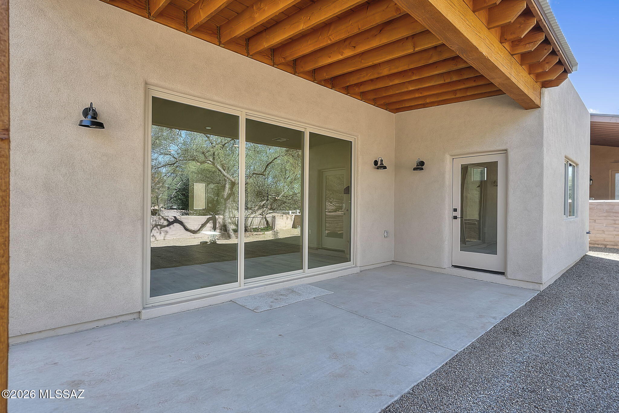 Barrio Trails Head - Residential