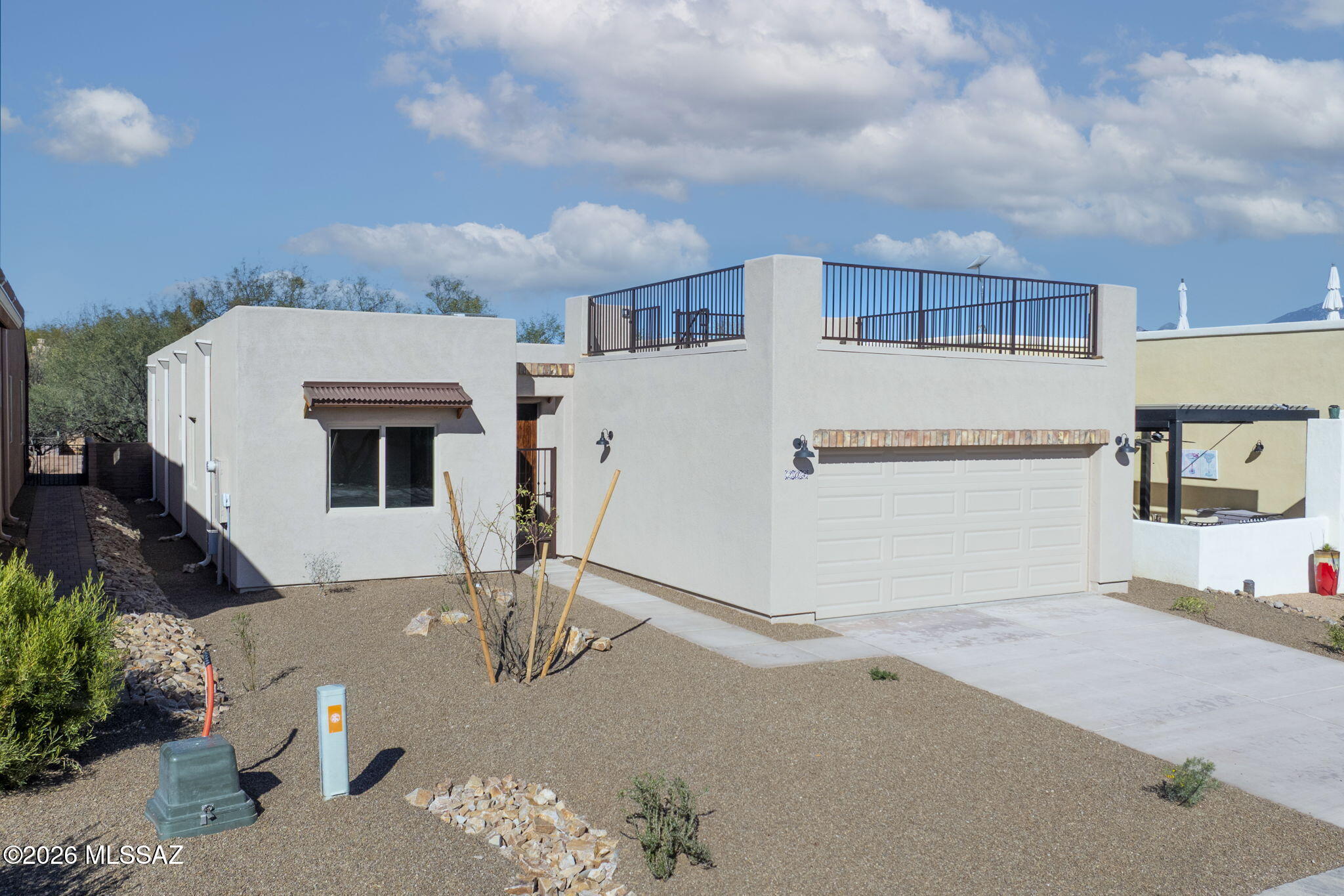 Barrio Trails Head - Residential