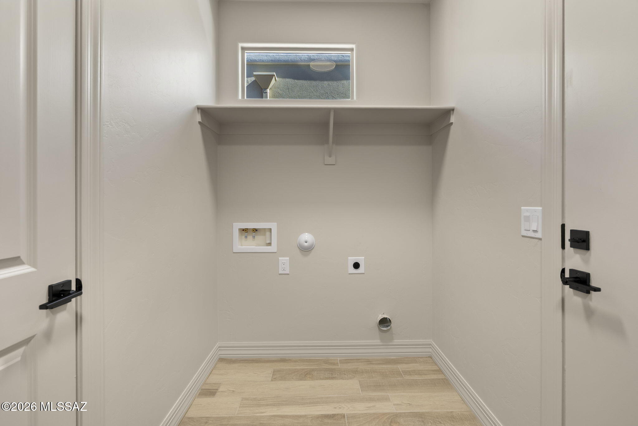 Barrio Trails Head - Residential