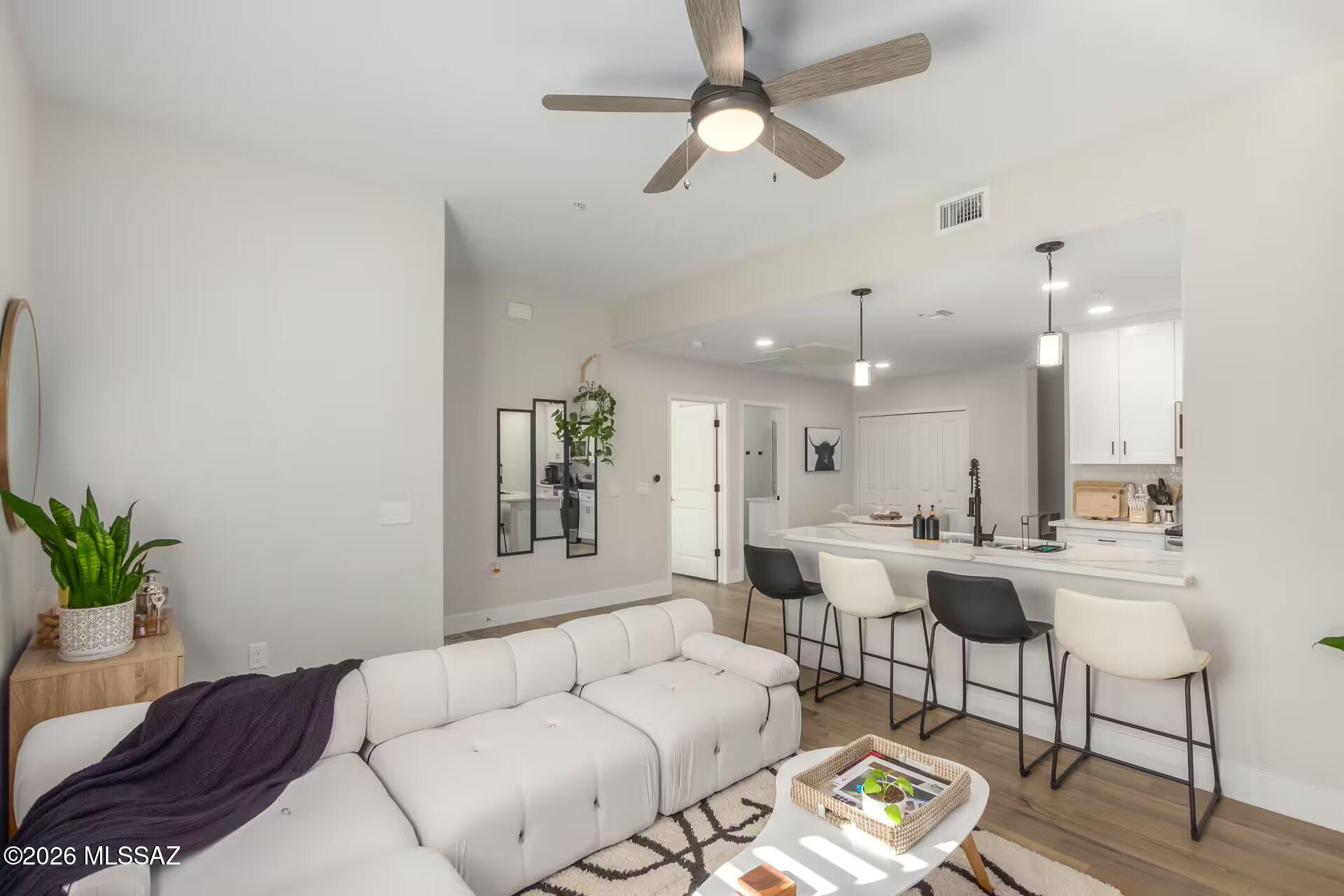 Placita Escondida Bldgs 18-20 Units 1-204 - Residential