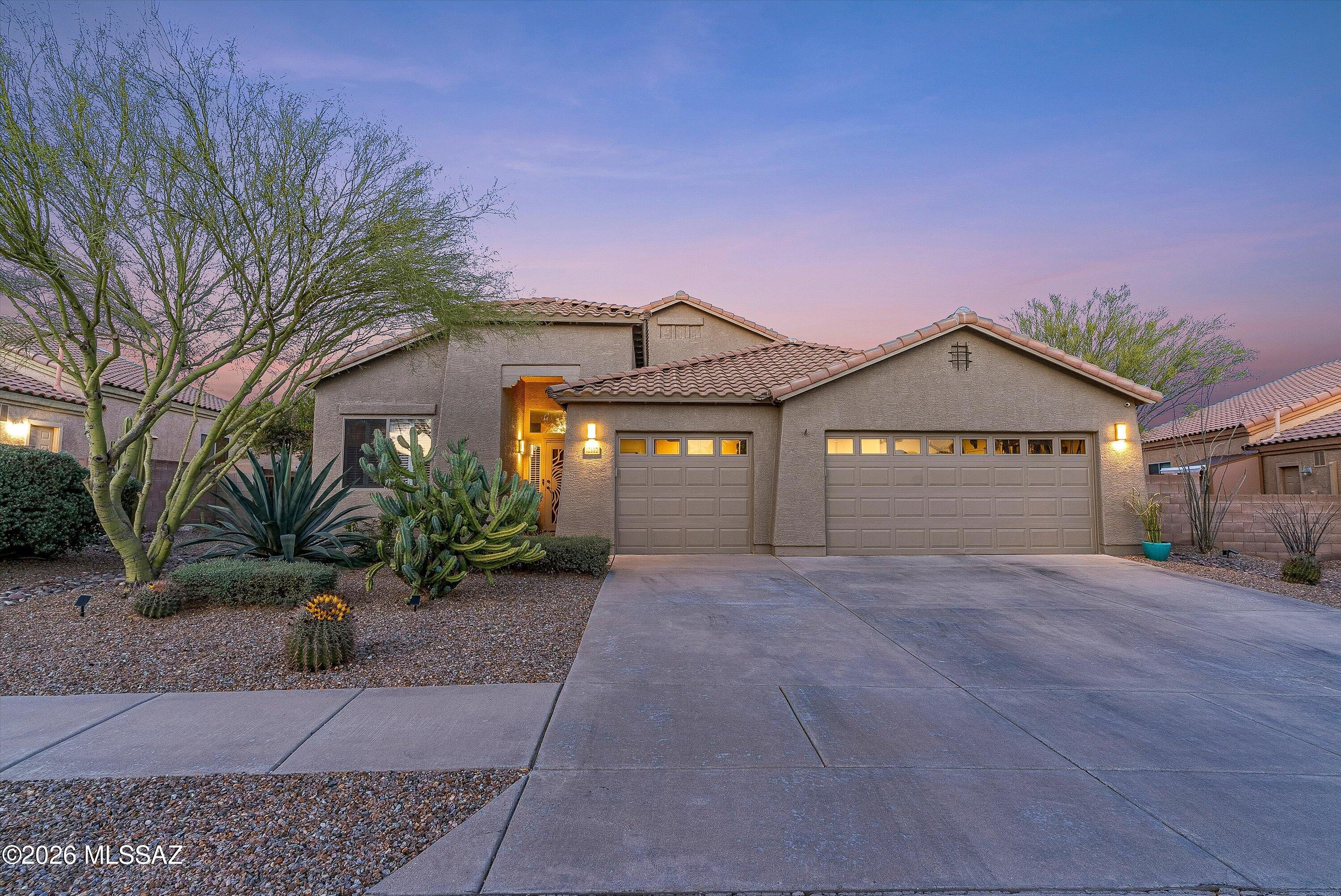 12892 N Mesozoic Drive