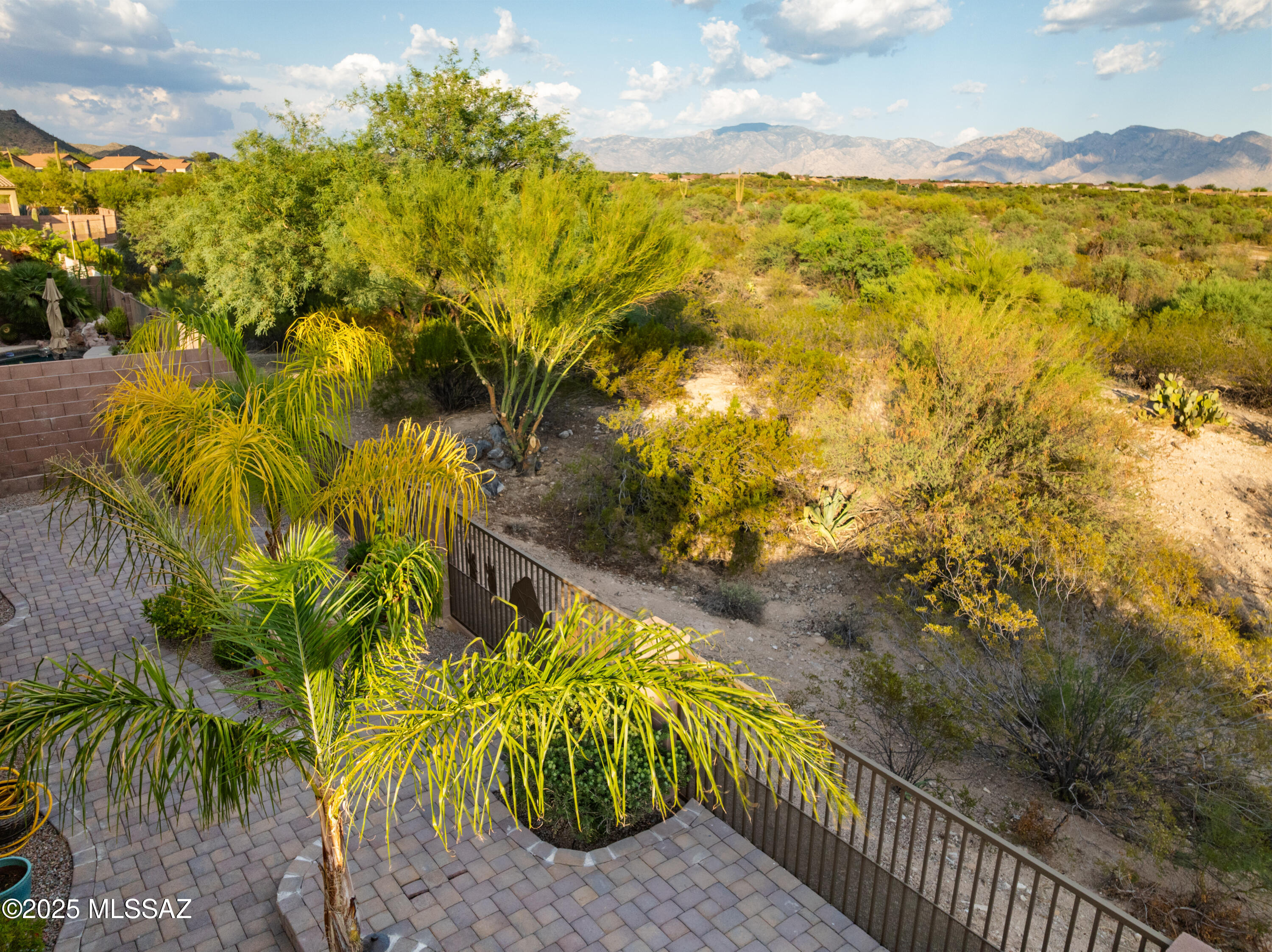 12736 N Gentle Rain Drive