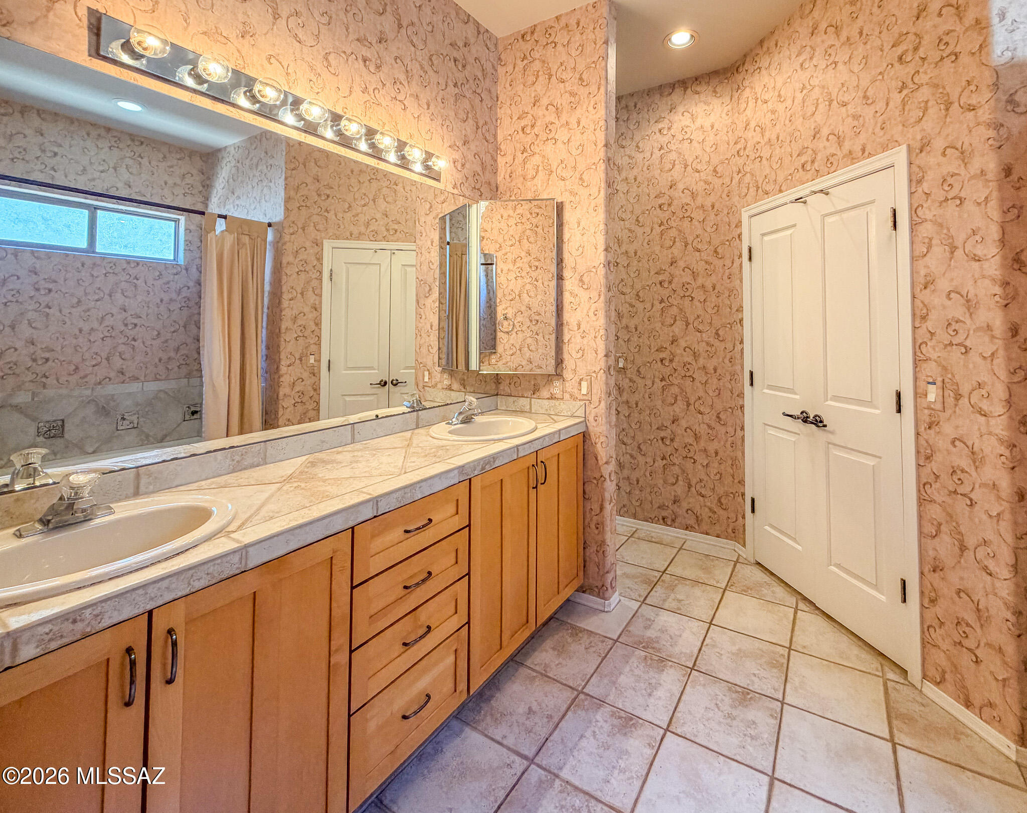 San Ignacio Vistas II (129-258) - Residential Lease