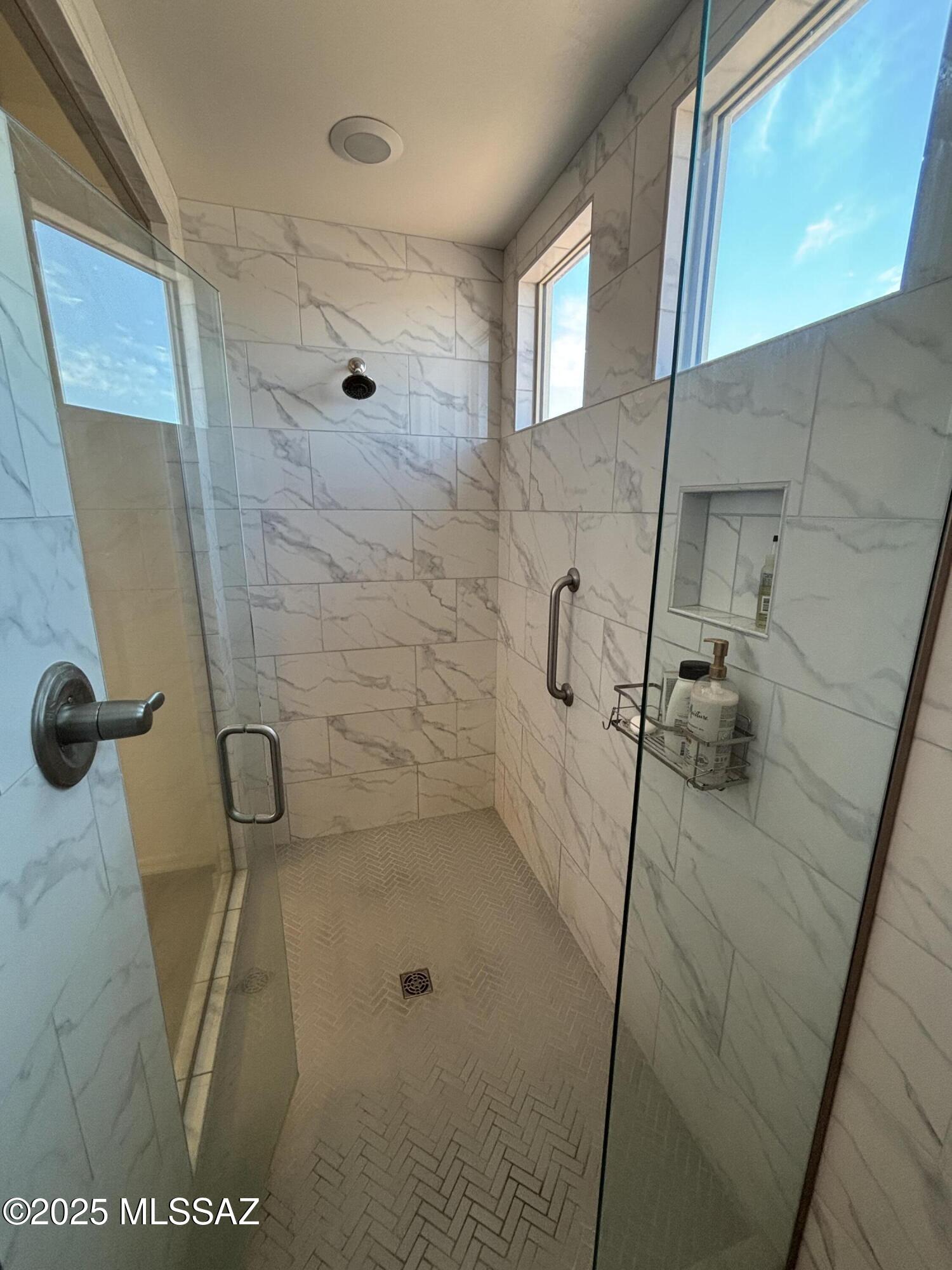 3772 W Desert Totem Lane