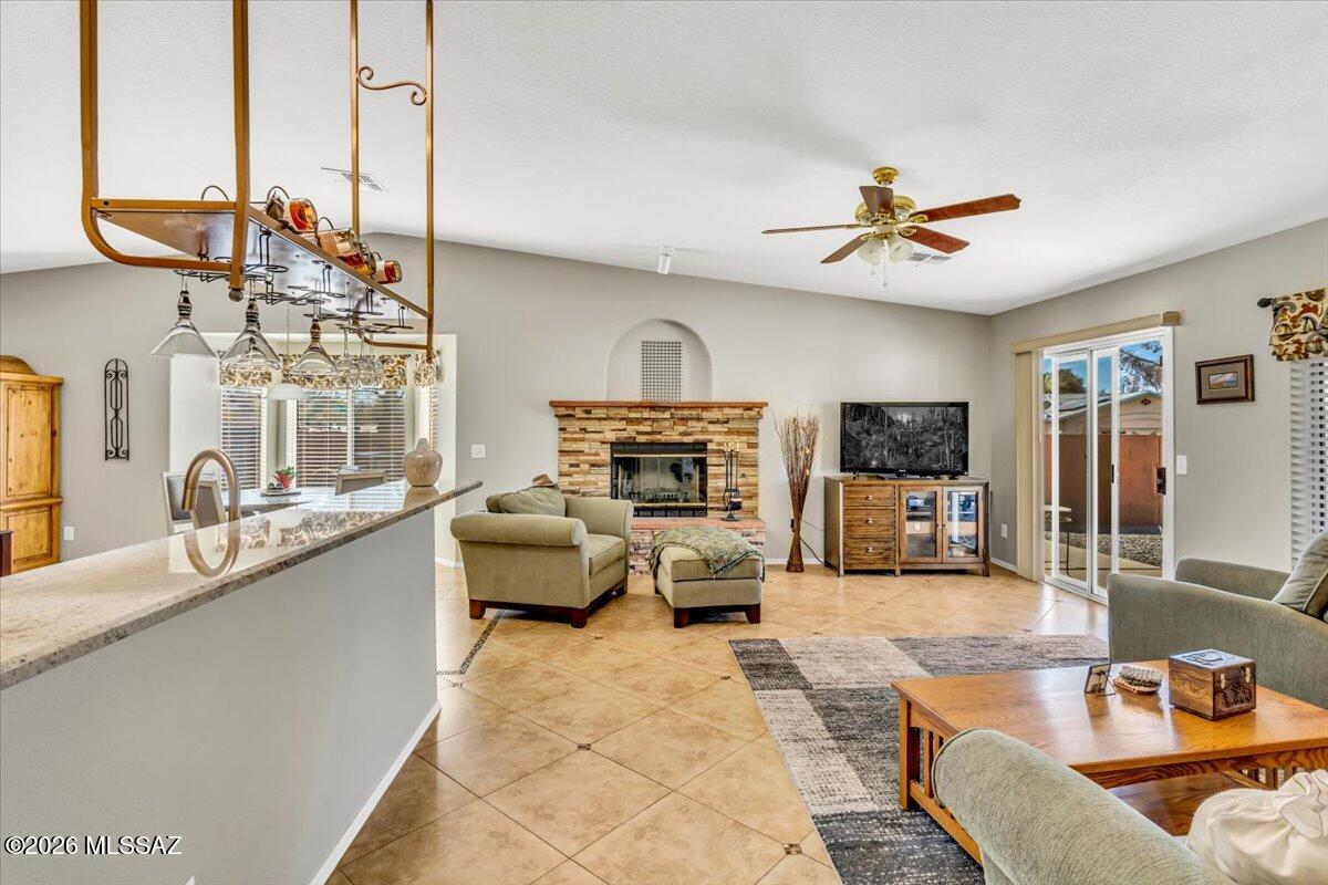 Horizons at Rita Ranch (1-71) - Residential